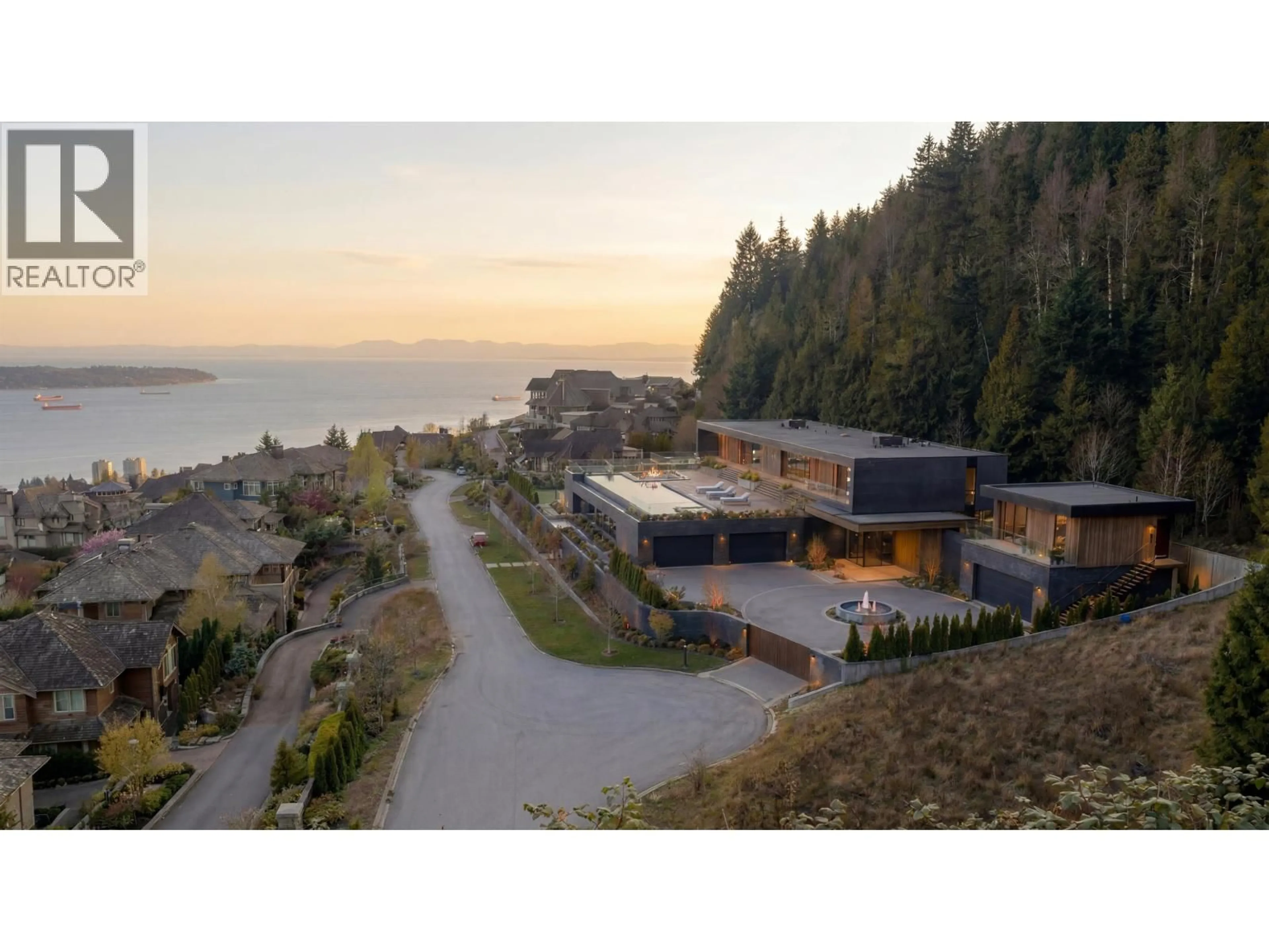A pic from outside/outdoor area/front of a property/back of a property/a pic from drone, mountain view for 2345 KADLEC COURT, West Vancouver British Columbia V7S3K3