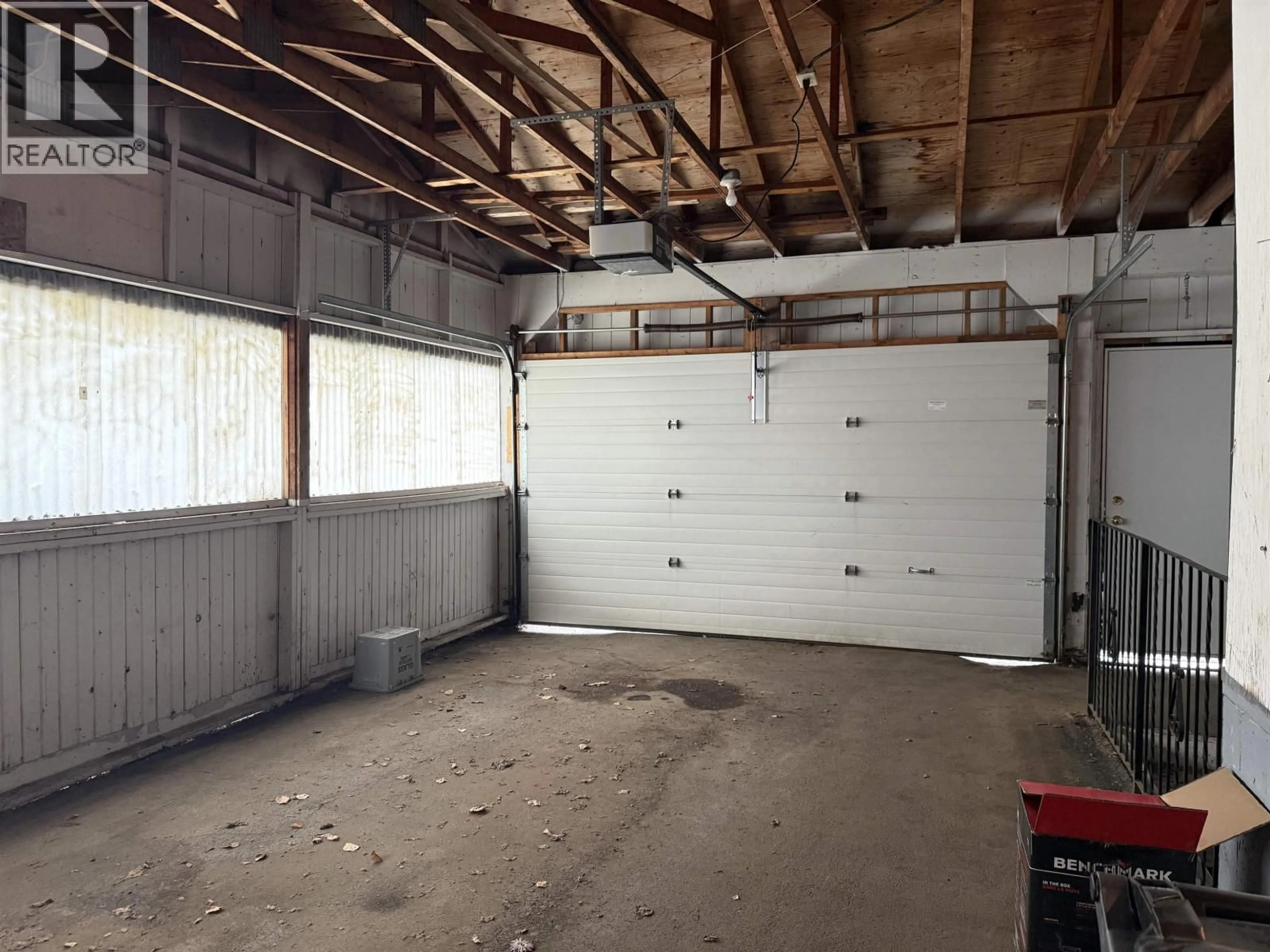 Indoor garage for 3633 EDEN DRIVE, Prince George British Columbia V2K2L5