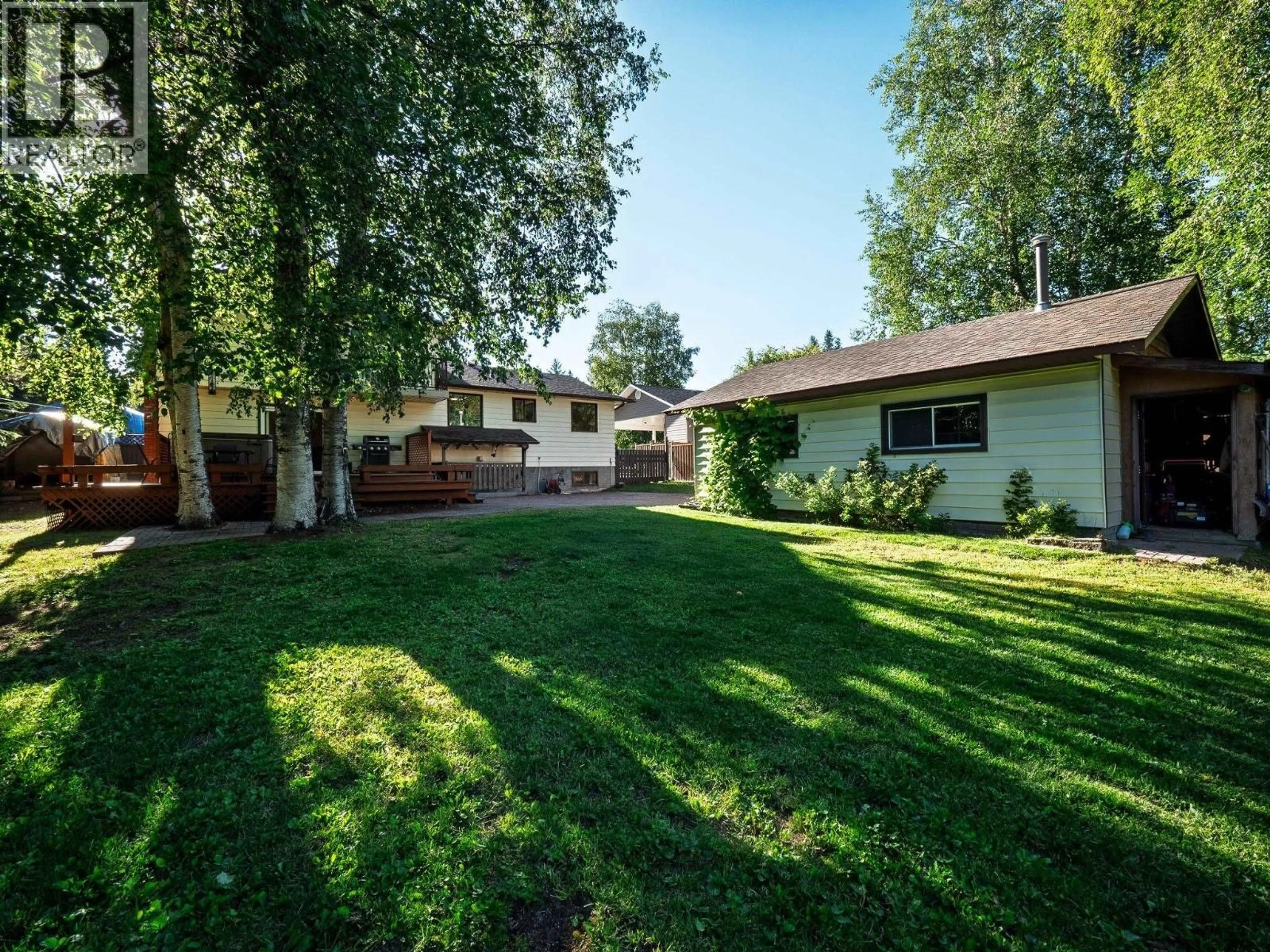 A pic from outside/outdoor area/front of a property/back of a property/a pic from drone, unknown for 2786 WILDWOOD CRESCENT, Prince George British Columbia V2K3Y3