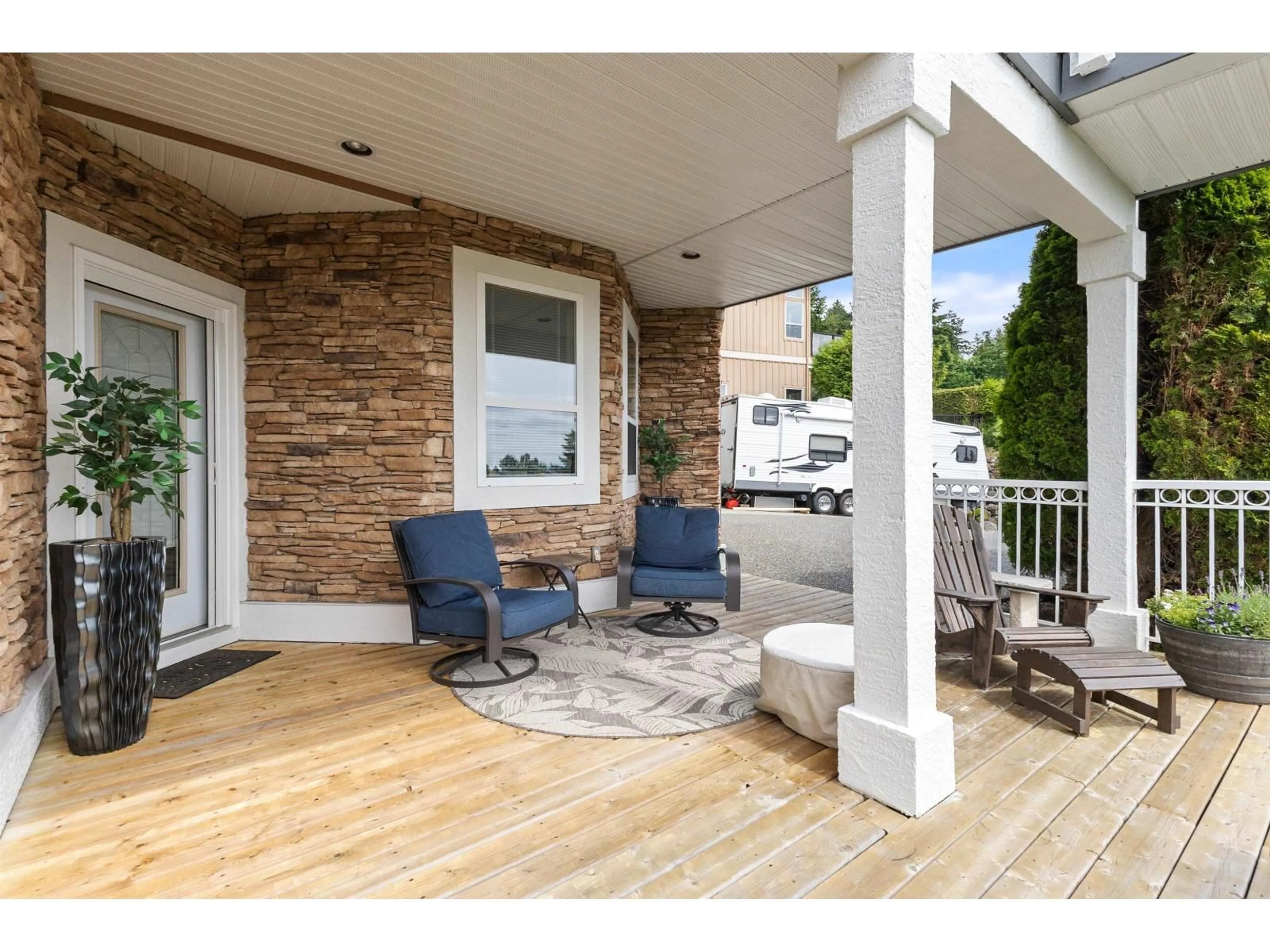 Patio, street for 2764 ST MORITZ WAY, Abbotsford British Columbia V3G1C3