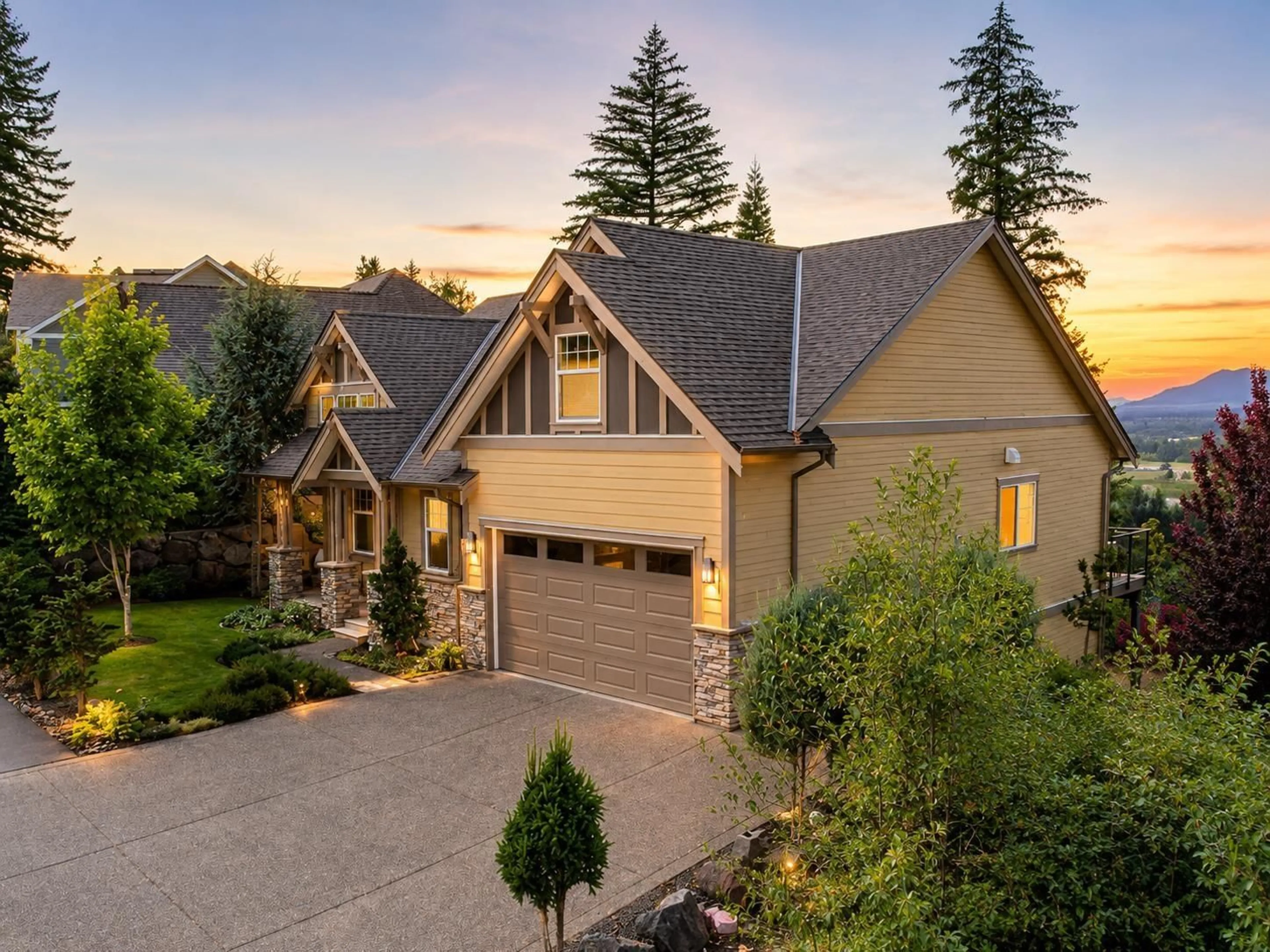 A pic from outside/outdoor area/front of a property/back of a property/a pic from drone, mountain view for 1459 HIGHLANDS BOULEVARD, Agassiz British Columbia V0M1A1