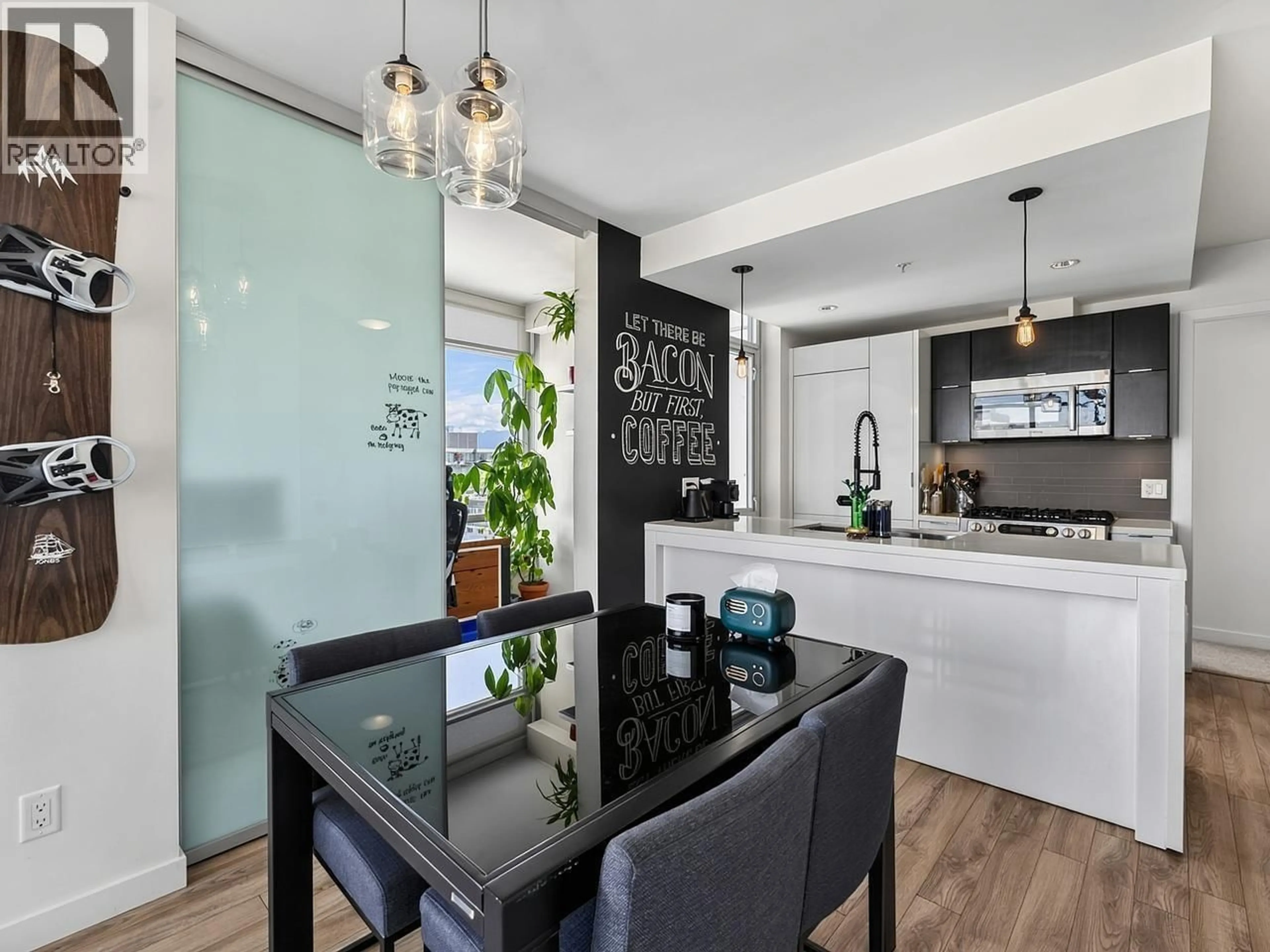 Open concept kitchen, unknown for 1902 - 1775 QUEBEC STREET, Vancouver British Columbia V5T0E3