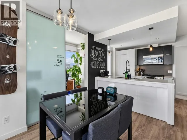 1902 - 1775 QUEBEC STREET, Vancouver 4