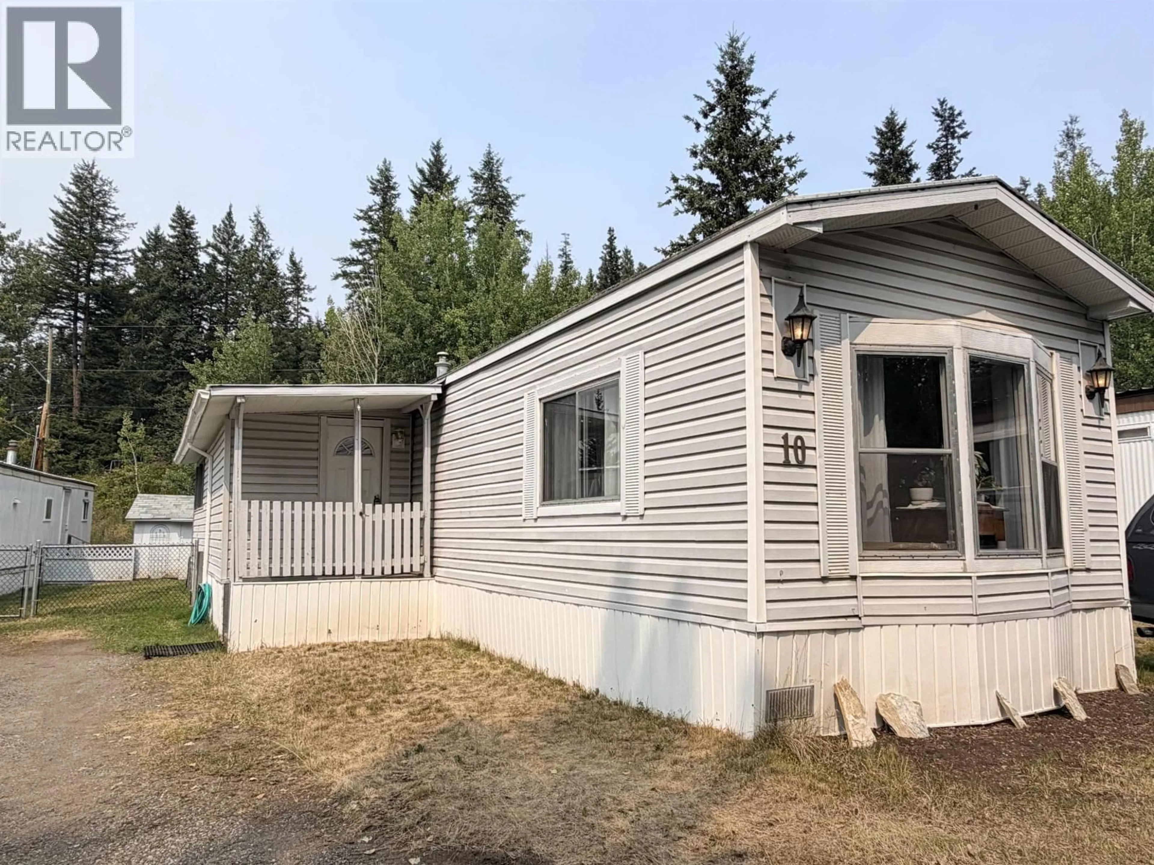 Home with vinyl exterior material, unknown for 10 - 2155 COMMODORE CRESCENT, Williams Lake British Columbia V2G5E1