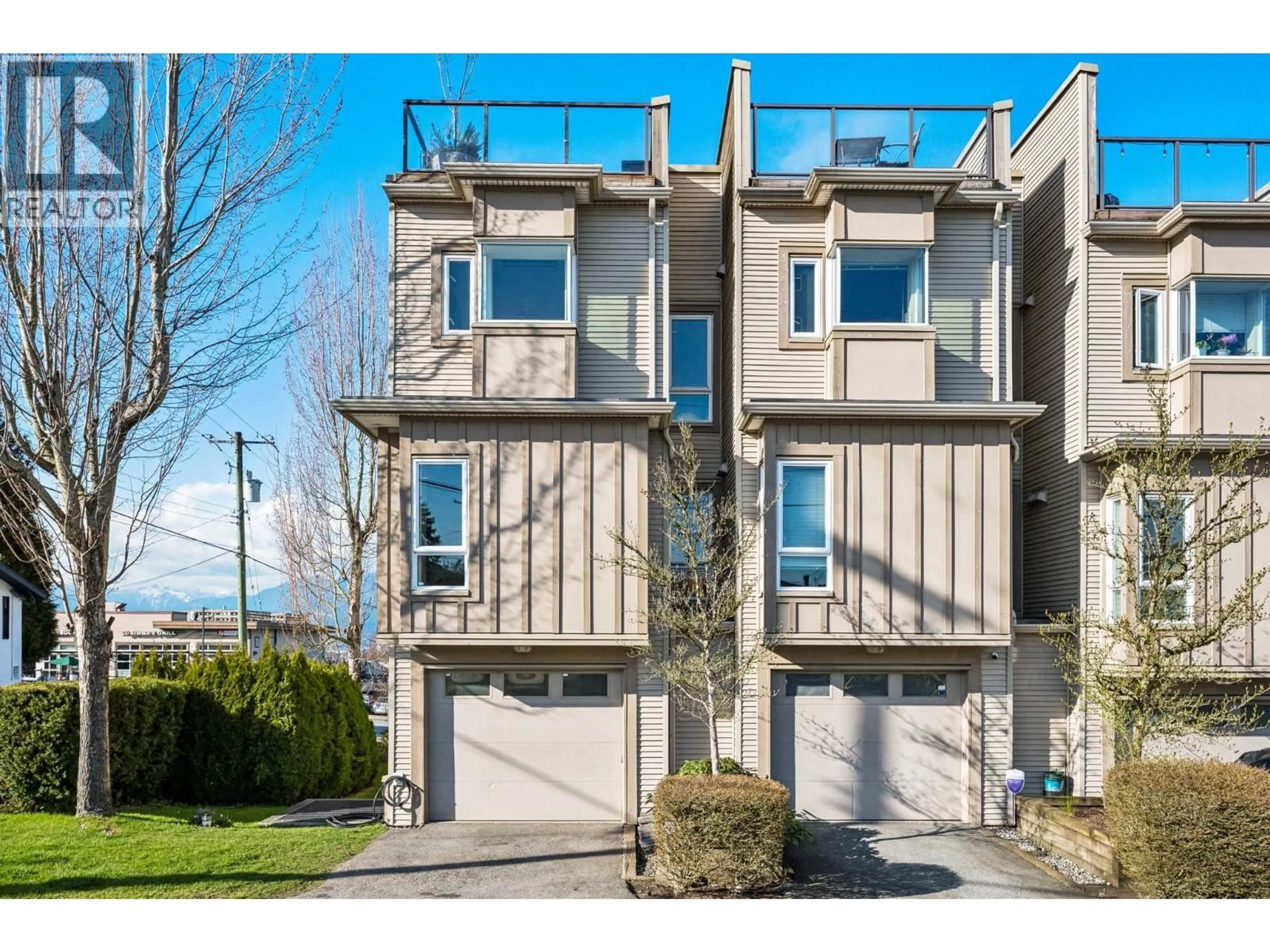 Unknown for 18 - 3788 LAUREL STREET, Burnaby British Columbia V5G1M7