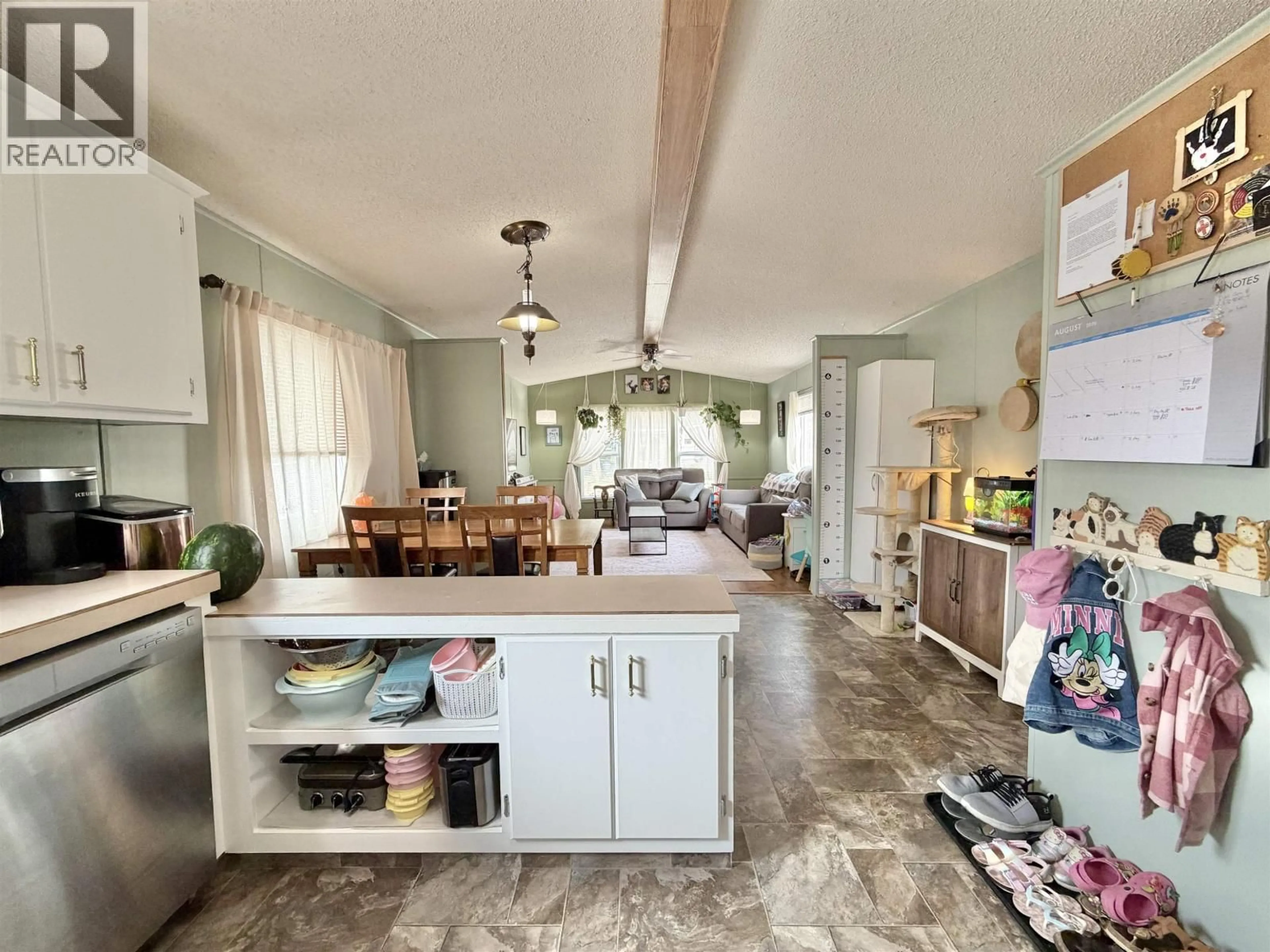 Open concept kitchen, unknown for 83 - 770 ELEVENTH AVENUE, Williams Lake British Columbia V2G2M4