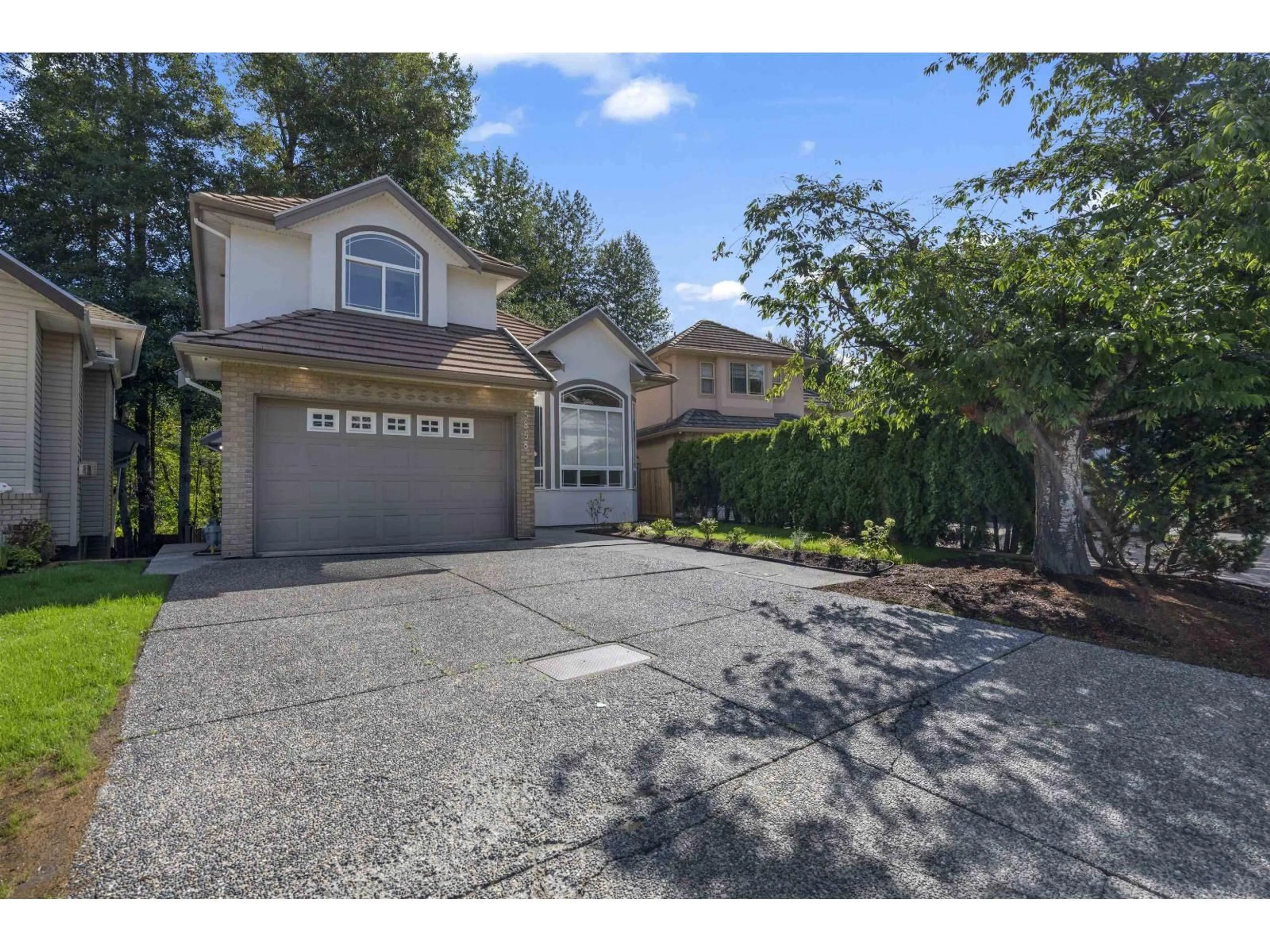 Unknown for 5858 138 STREET, Surrey British Columbia V3X3P3