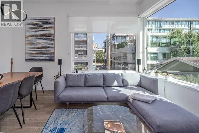 487 26TH AVENUE, Vancouver 4