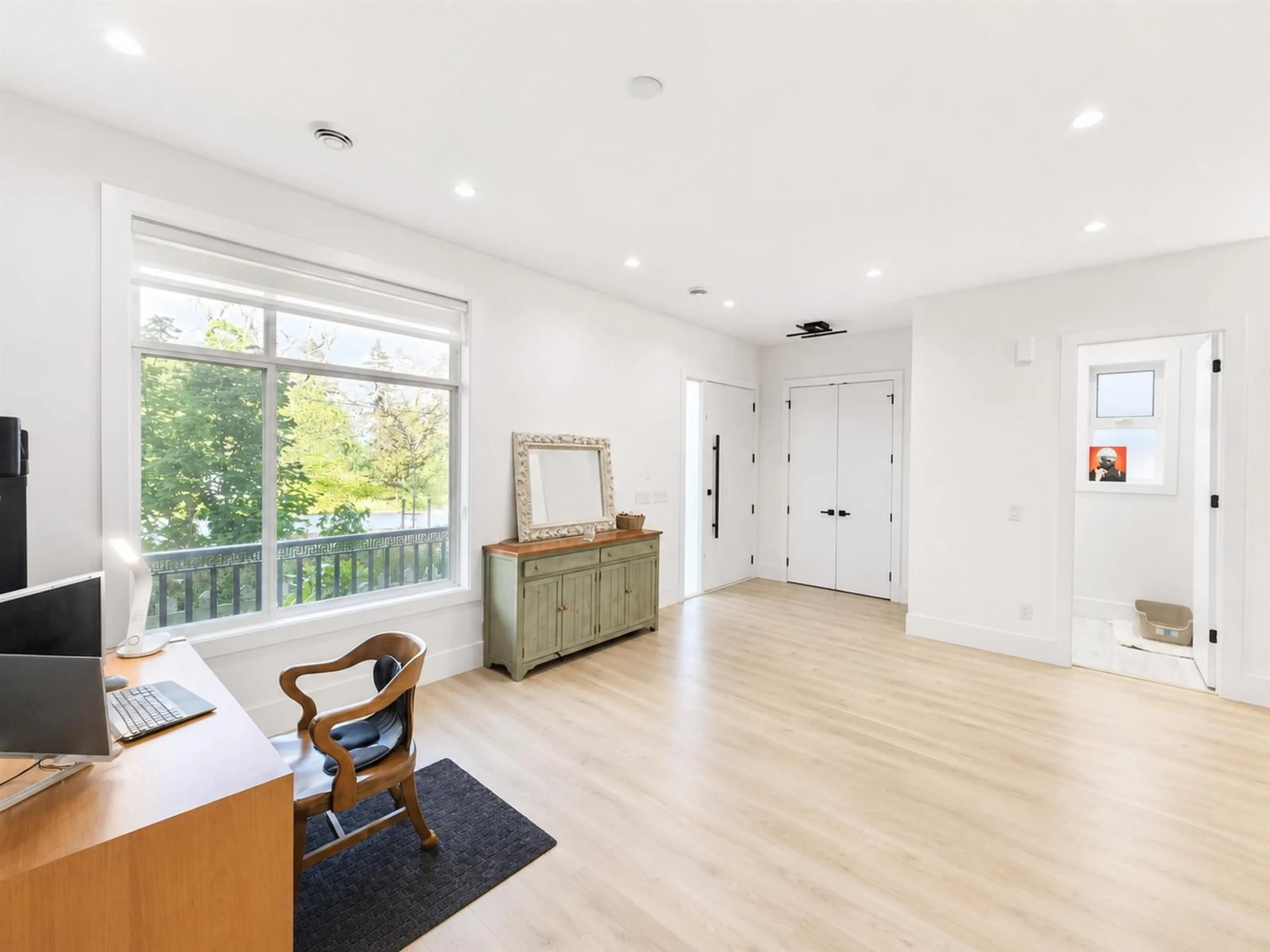 A pic of a room for 7069 206 STREET, Langley British Columbia V2Y3J9
