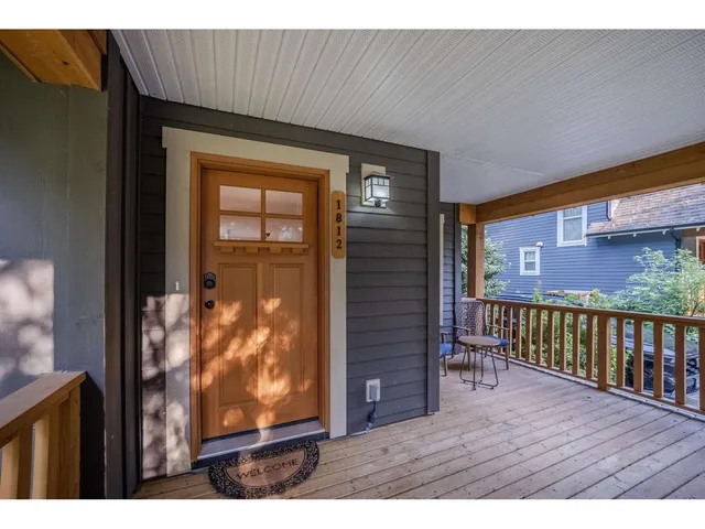 1812 RAVENWOOD TRAIL, Lindell Beach 4