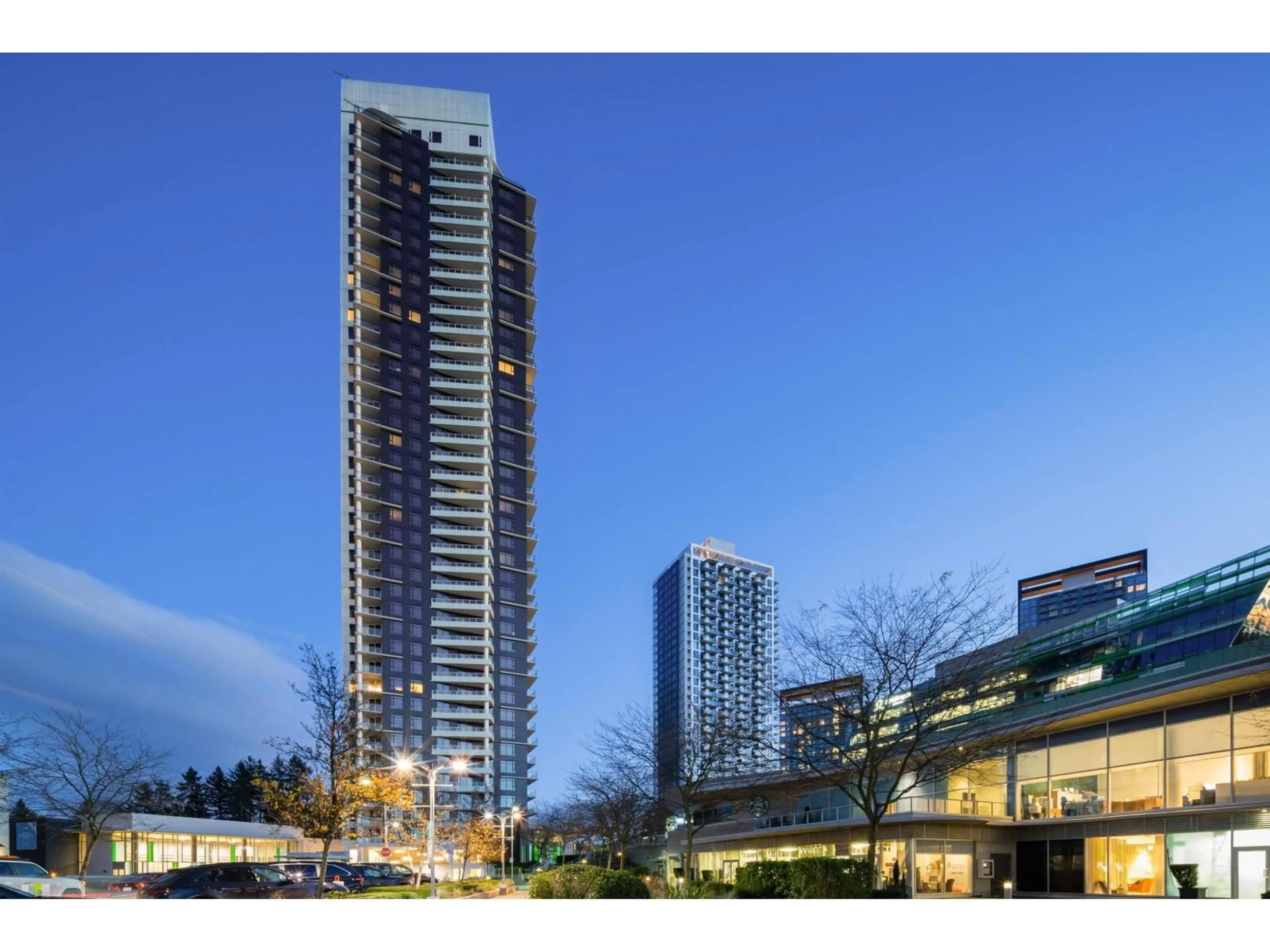 Indoor foyer for 1308 - 9887 WHALLEY BOULEVARD, Surrey British Columbia V3T0P4