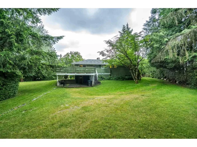 15875 101A AVENUE, Surrey 4