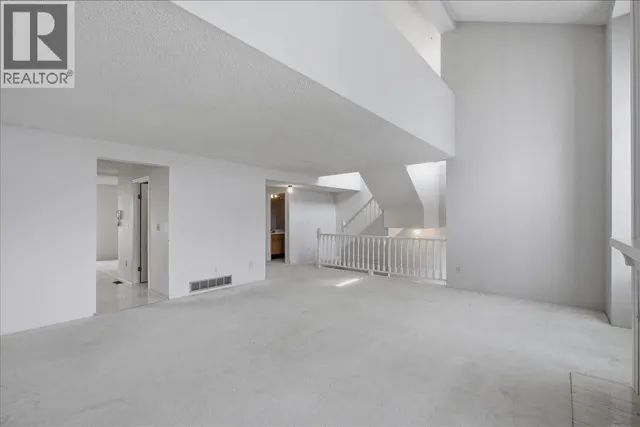 3661 HANDEL AVENUE, Vancouver 5