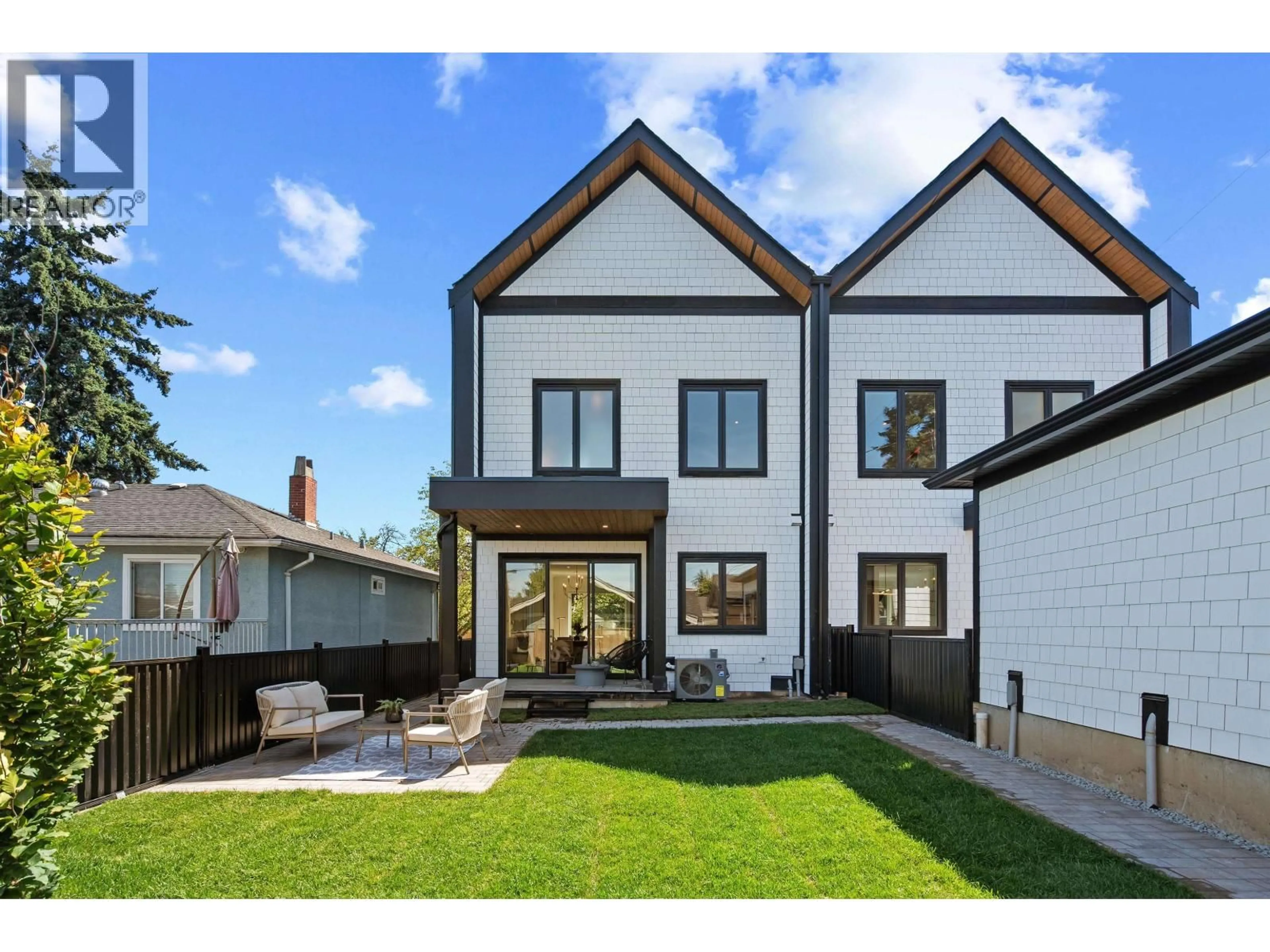 Home with brick exterior material, street for 1 - 4845 COMMERCIAL STREET, Vancouver British Columbia V5N4G9