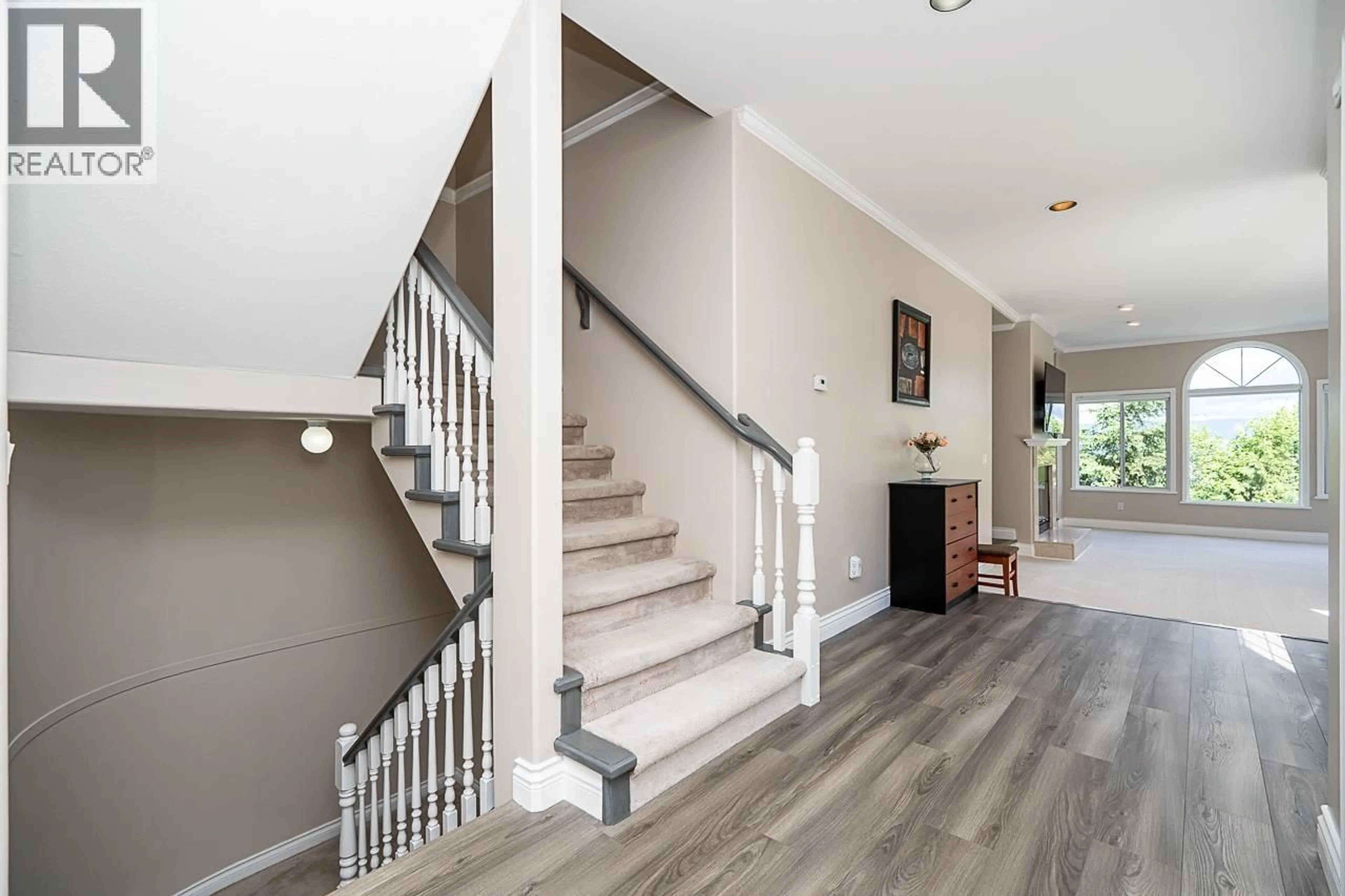 Unknown for 2775 NADINA DRIVE, Coquitlam British Columbia V3C6A5