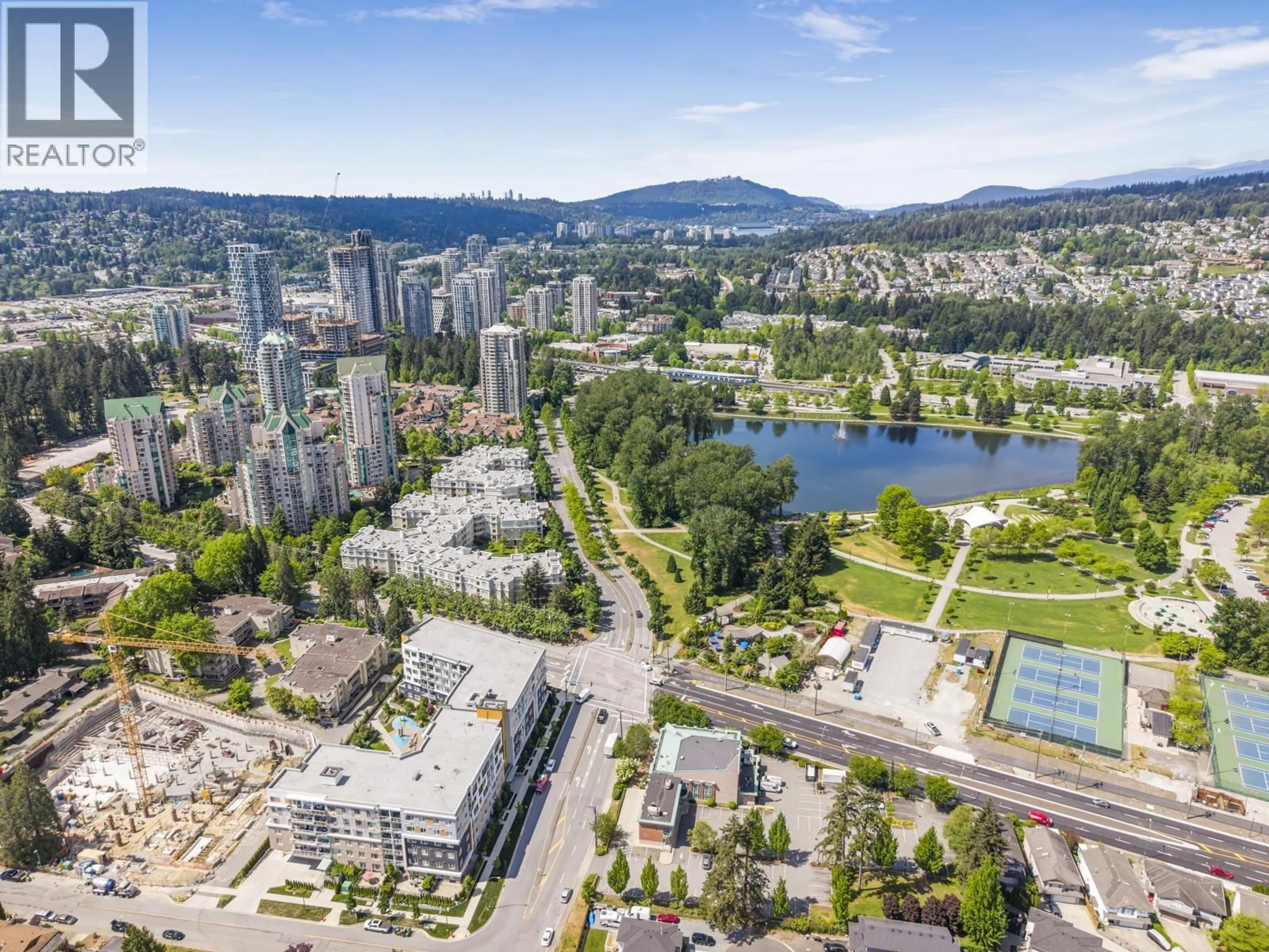 A pic from outside/outdoor area/front of a property/back of a property/a pic from drone, unknown for 340 - 3098 GUILDFORD WAY, Coquitlam British Columbia V3B7W8