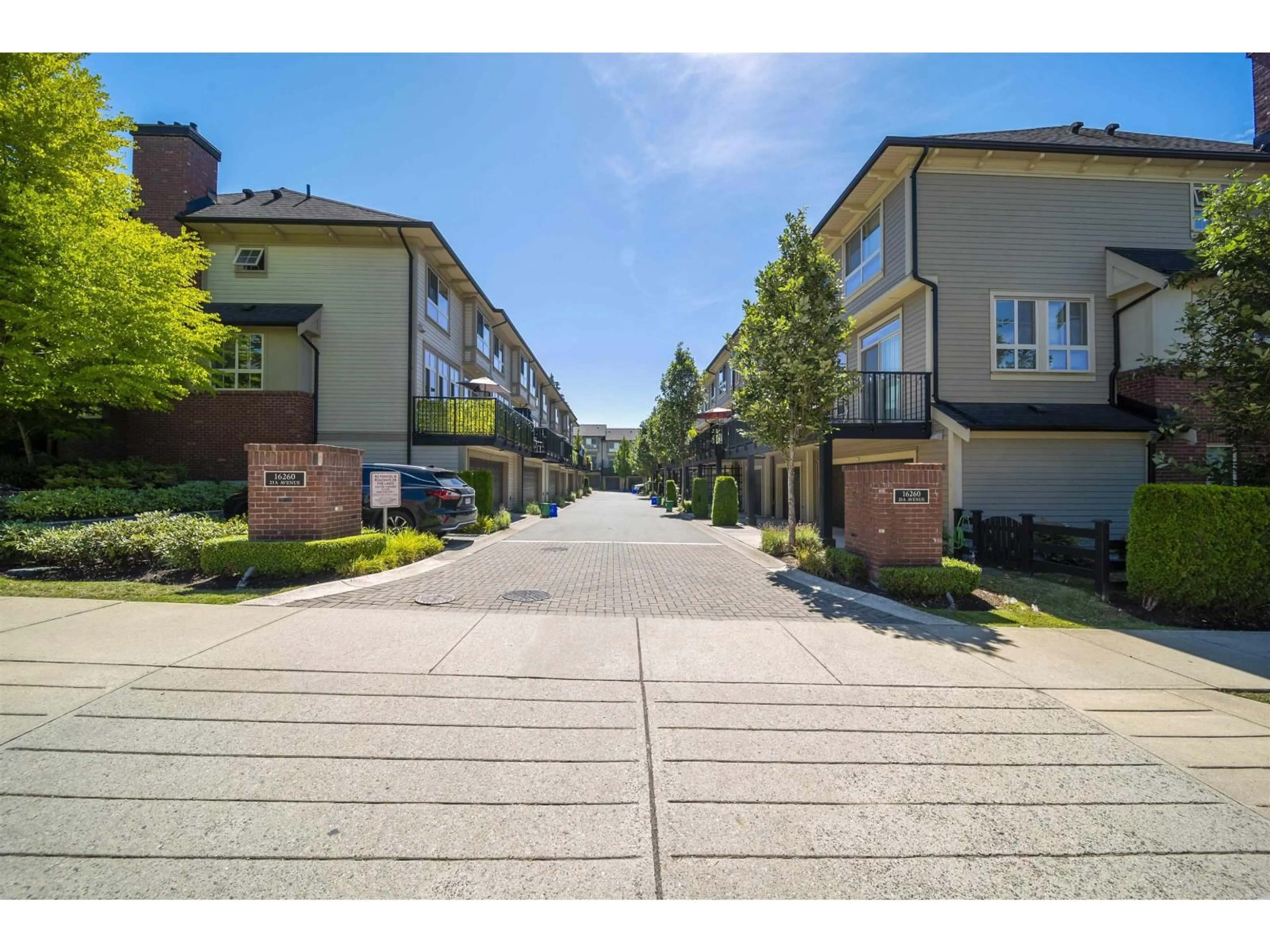 Unknown for 10 - 16260 23A AVENUE, Surrey British Columbia V3Z0P7