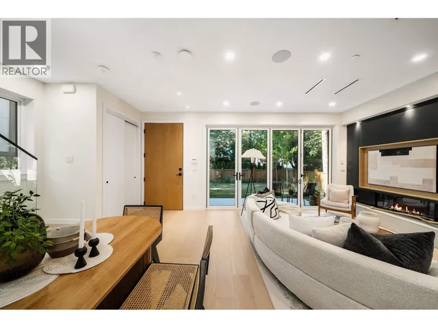 1 - 2764 14TH AVENUE, Vancouver 2
