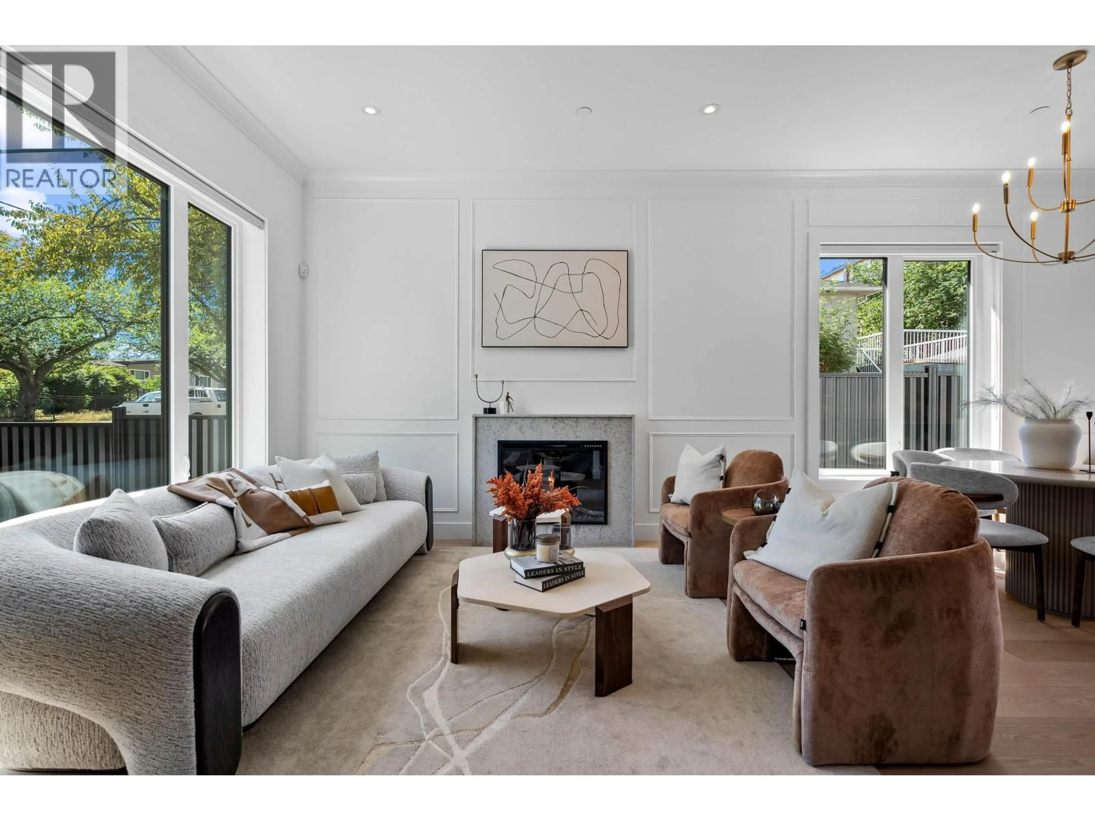 Living room with furniture, unknown for 2 - 4845 COMMERCIAL STREET, Vancouver British Columbia V5N4G9