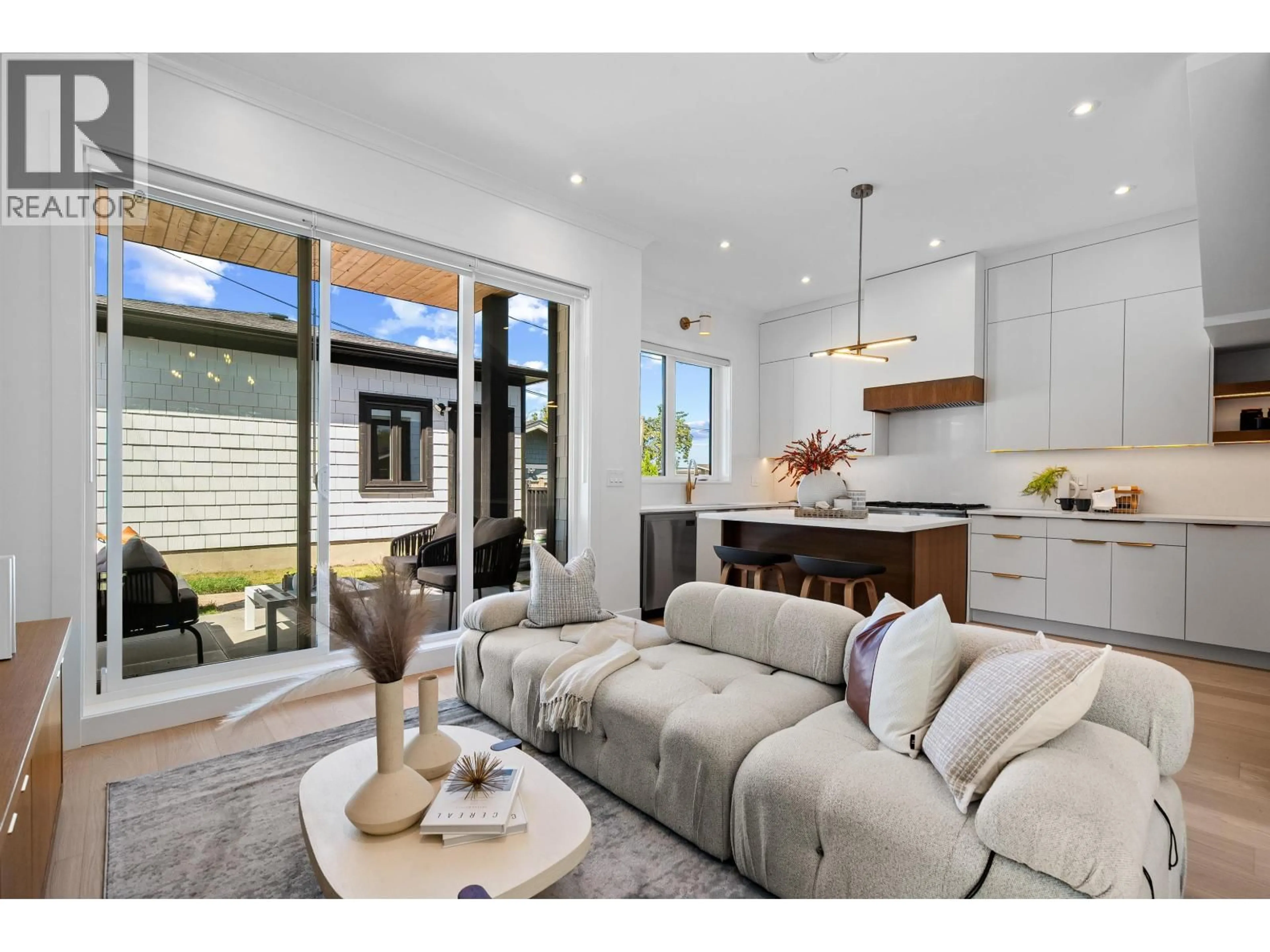 Open concept kitchen, unknown for 2 - 4845 COMMERCIAL STREET, Vancouver British Columbia V5N4G9