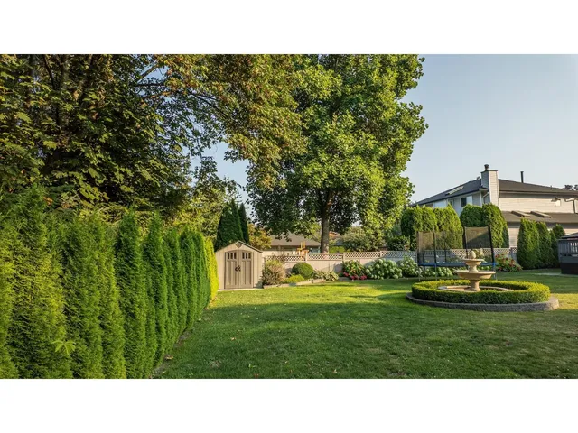 6096 KILLARNEY DRIVE, Surrey 4