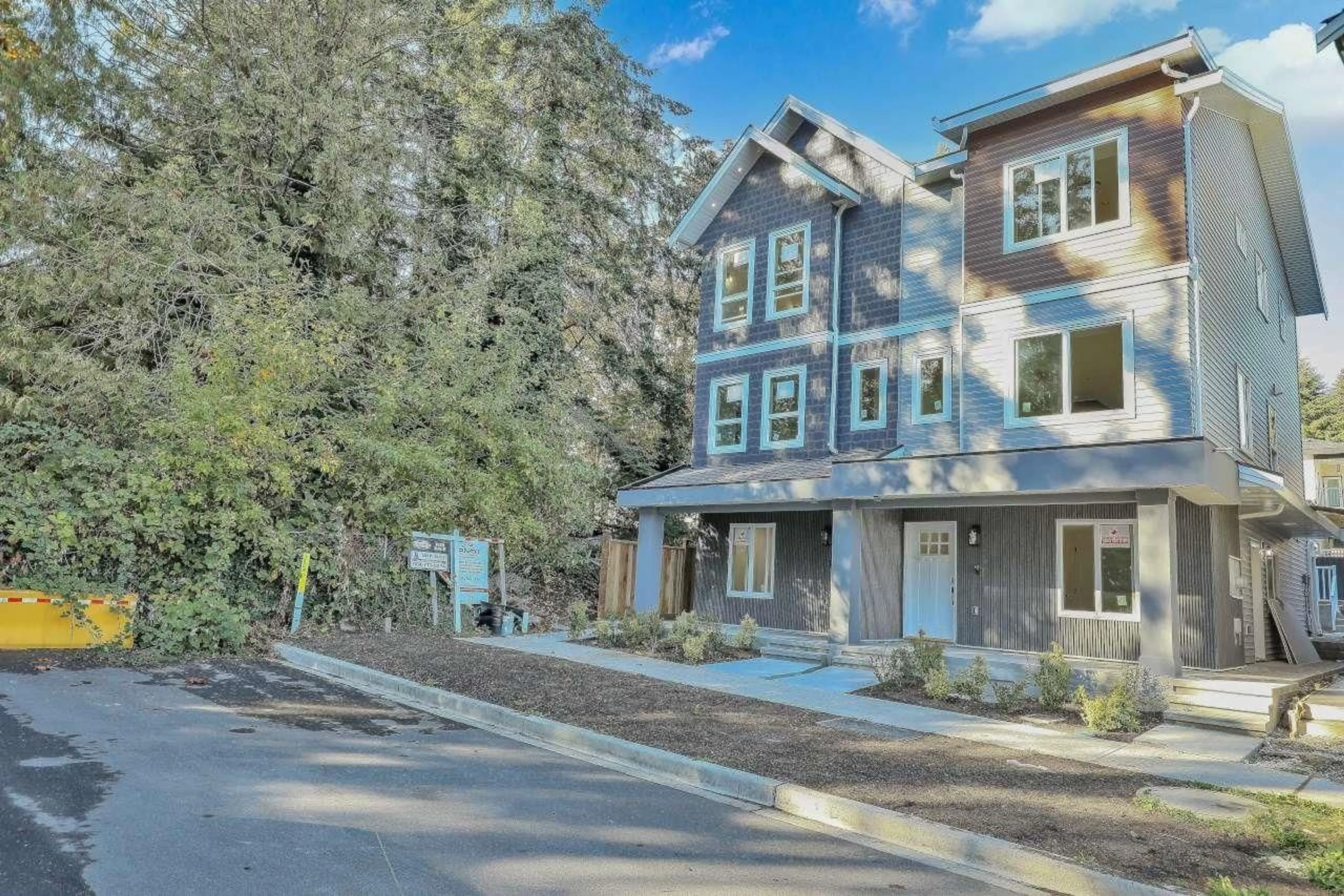 Unknown for 102 - 14755 68A AVENUE, Surrey British Columbia V3S2B2
