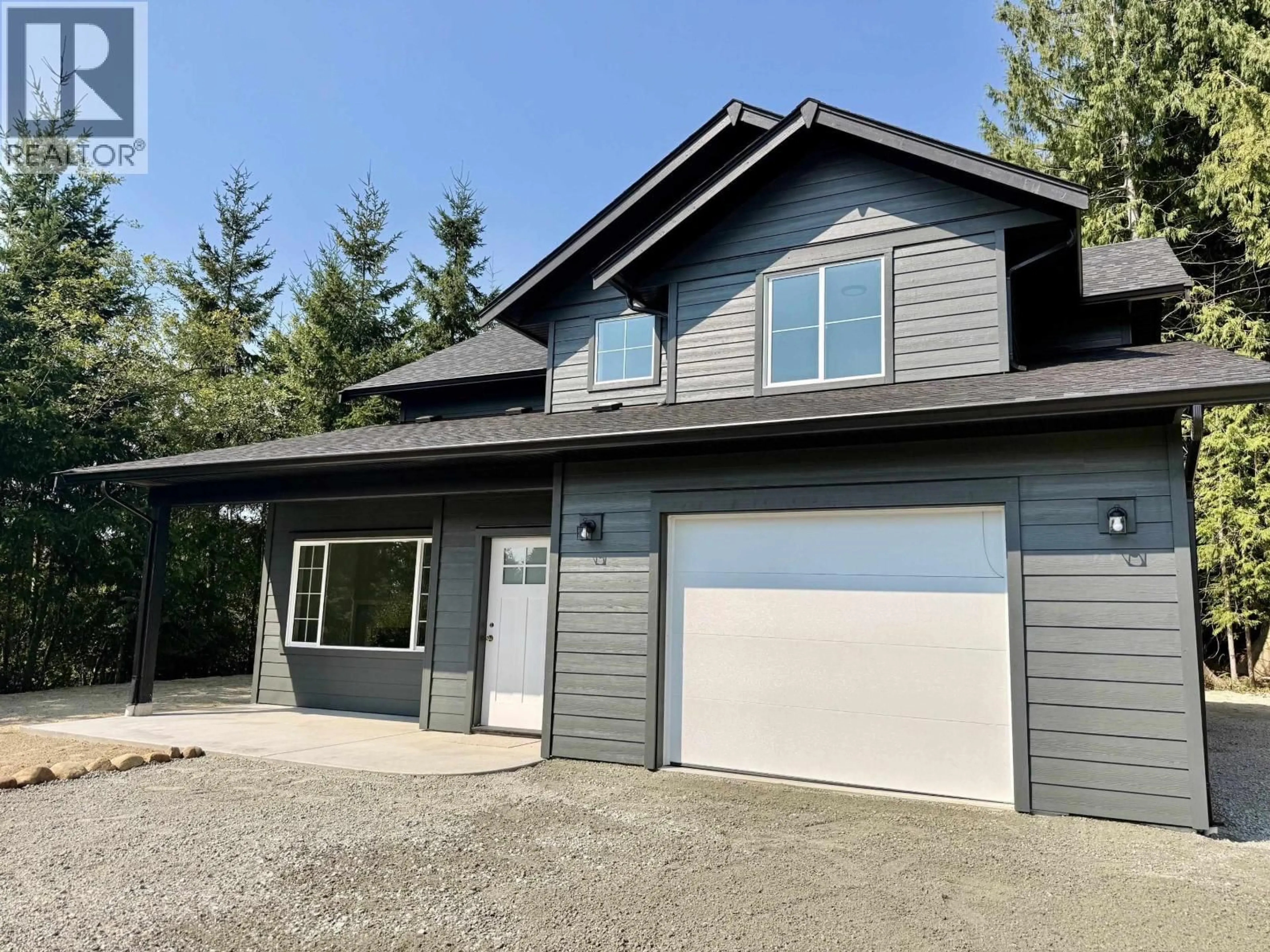 Home with vinyl exterior material, street for 503 JORDAN WAY, Gibsons British Columbia V0N1V5