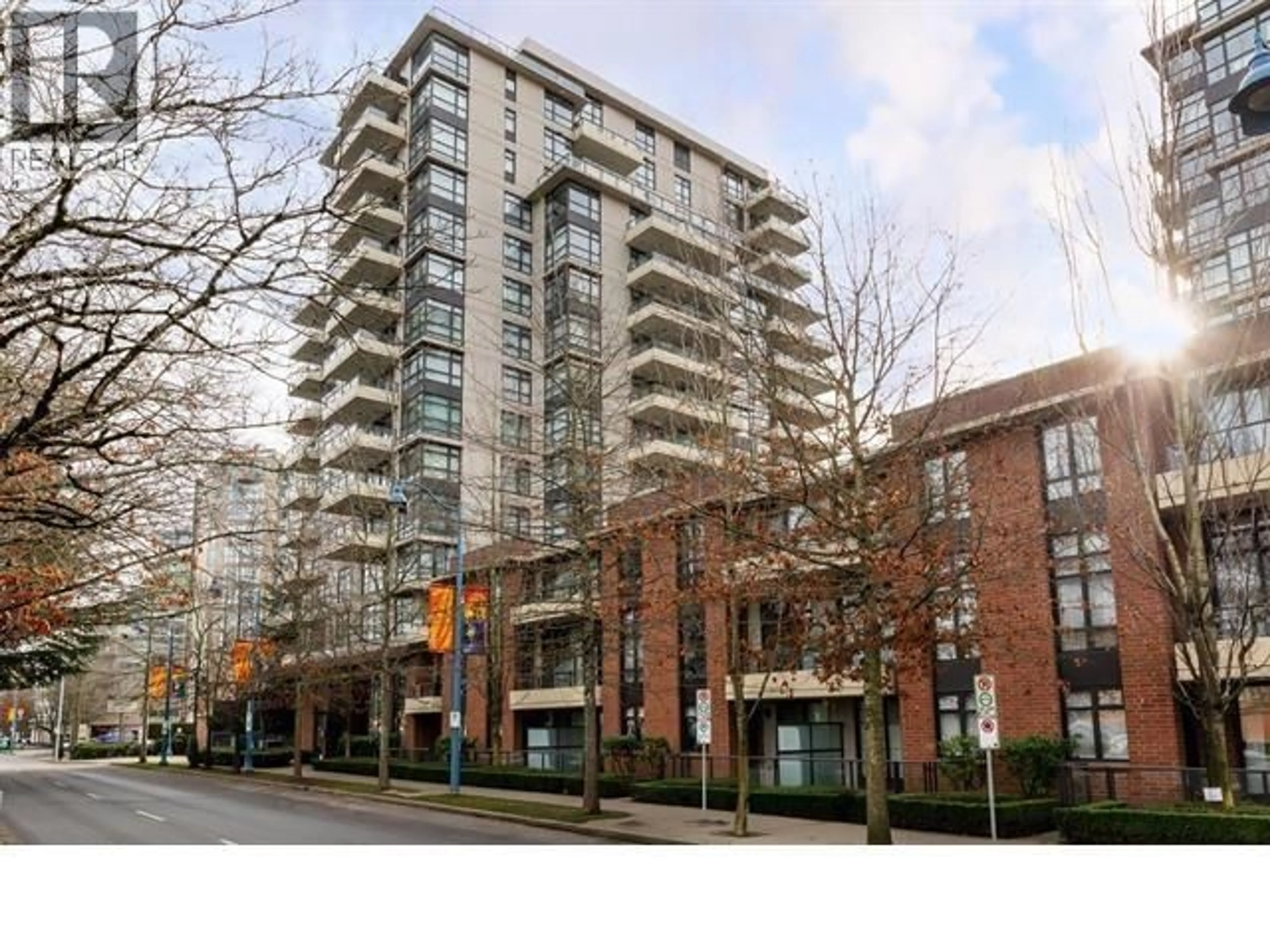 Patio, street for 808 - 8160 LANSDOWNE ROAD, Richmond British Columbia V6X0A9