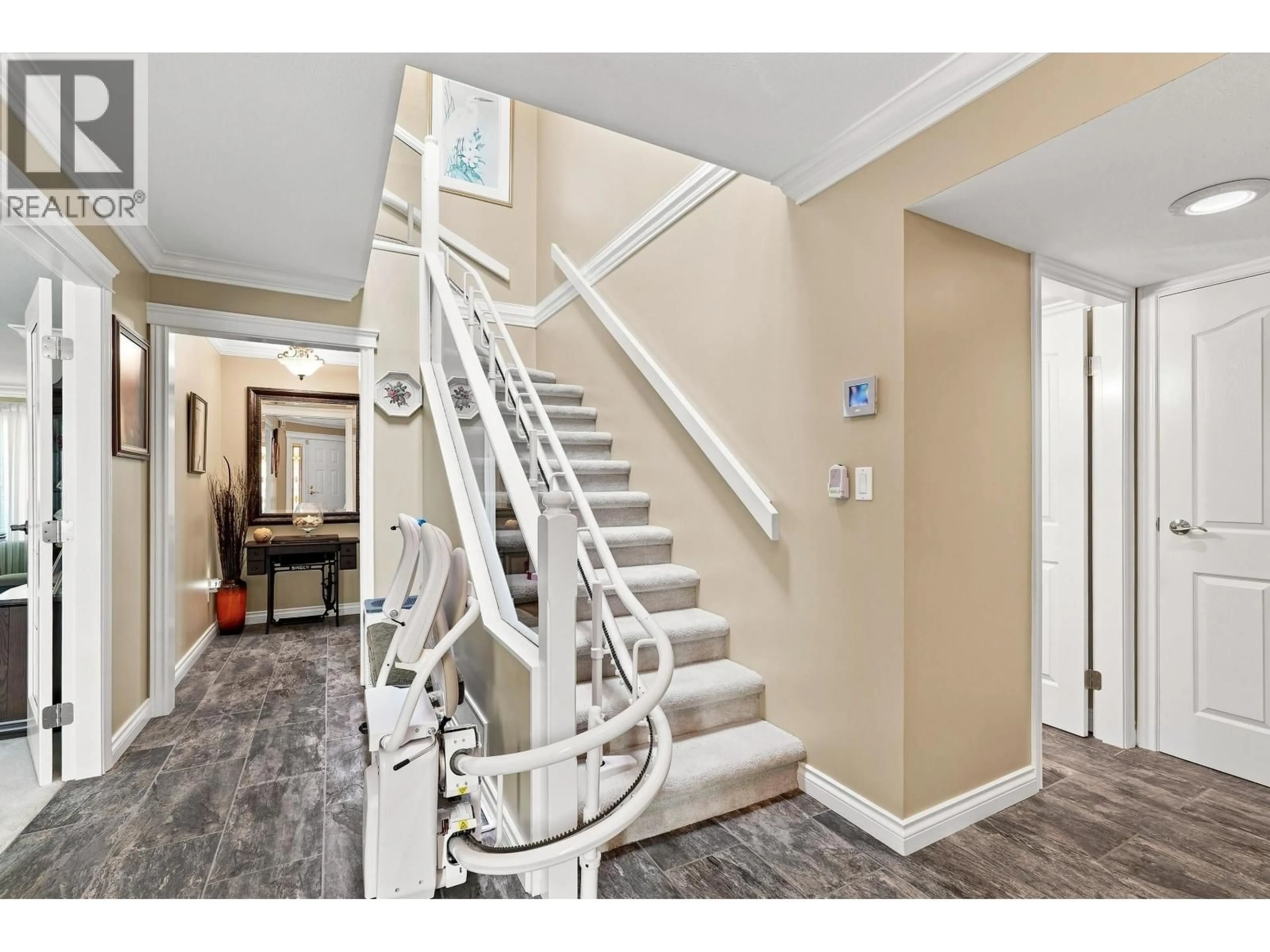 Indoor foyer for 4692 55A STREET, Ladner British Columbia V4K4H2