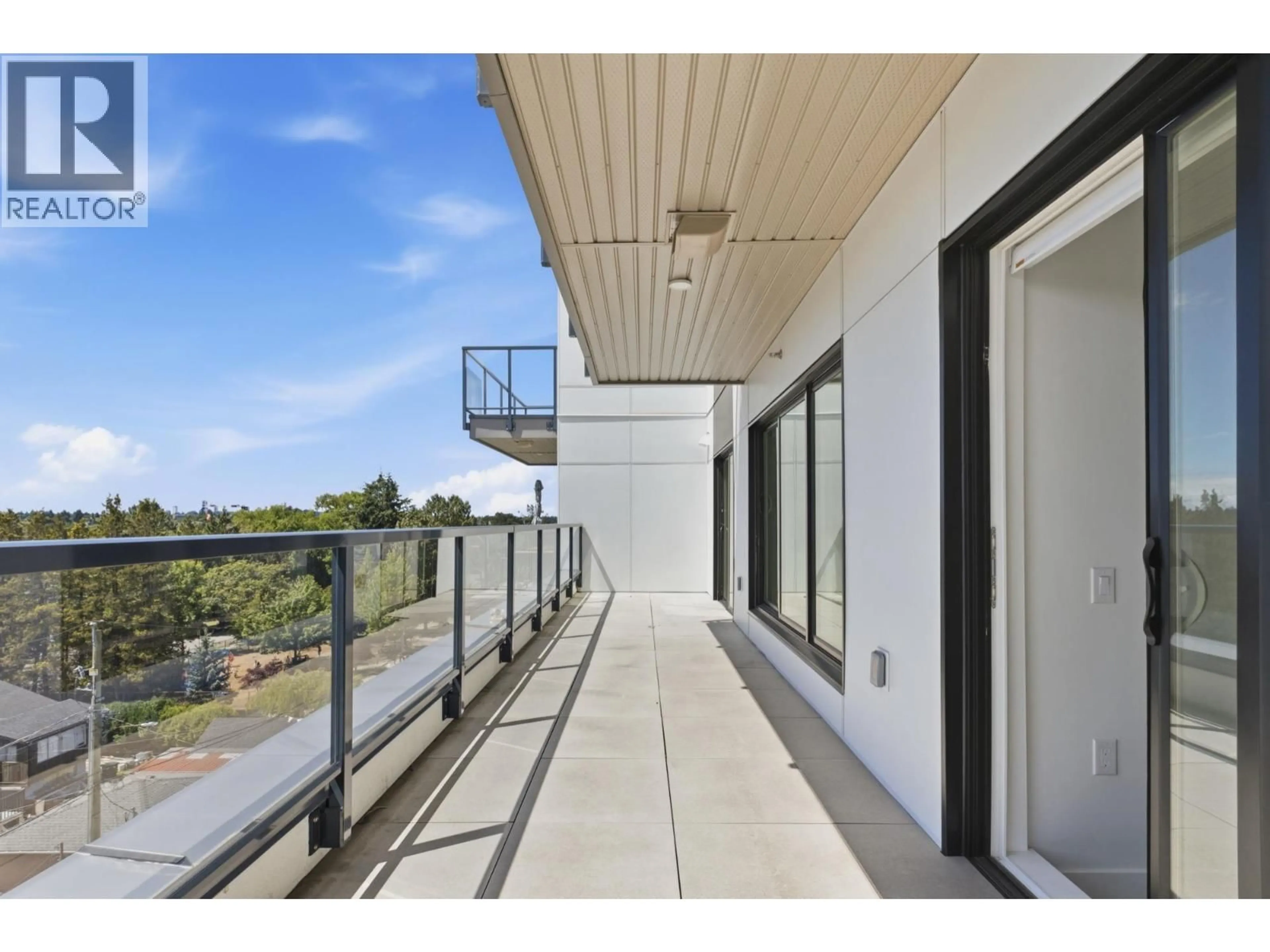 Balcony in the apartment, water/lake/river/ocean view for 501 - 2268 BROADWAY, Vancouver British Columbia V5N0L2