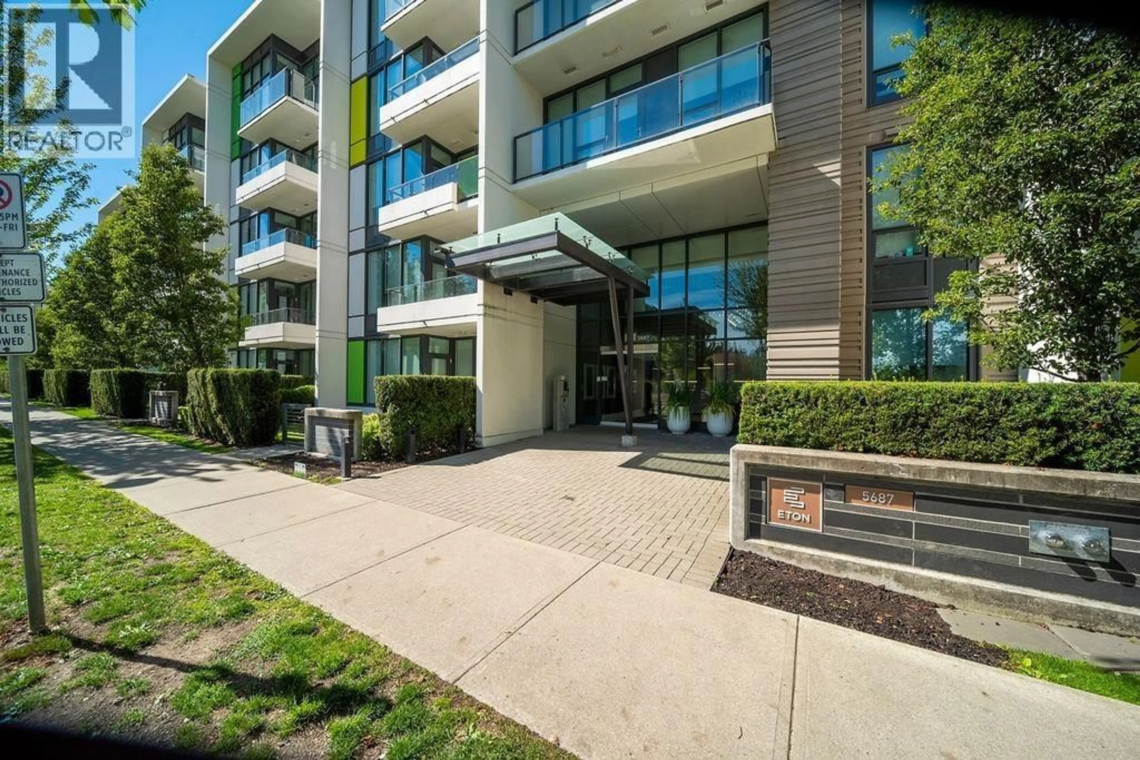 Patio, unknown for 115 - 5687 GRAY AVENUE, Vancouver British Columbia V6S0K7