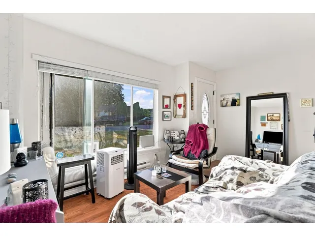 9458 MENZIES STREET, Chilliwack 5