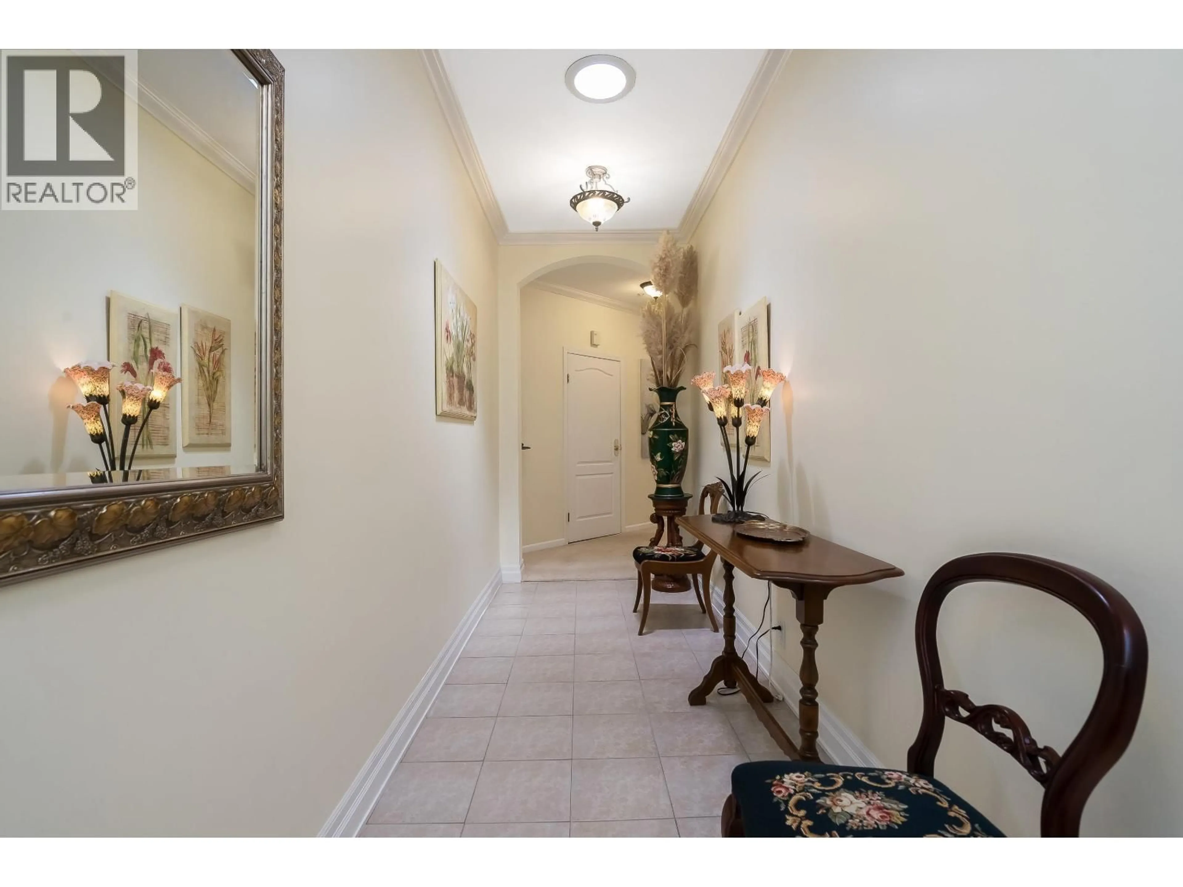 Indoor foyer for 309 - 4753 RIVER ROAD WEST, Ladner British Columbia V4K1R9