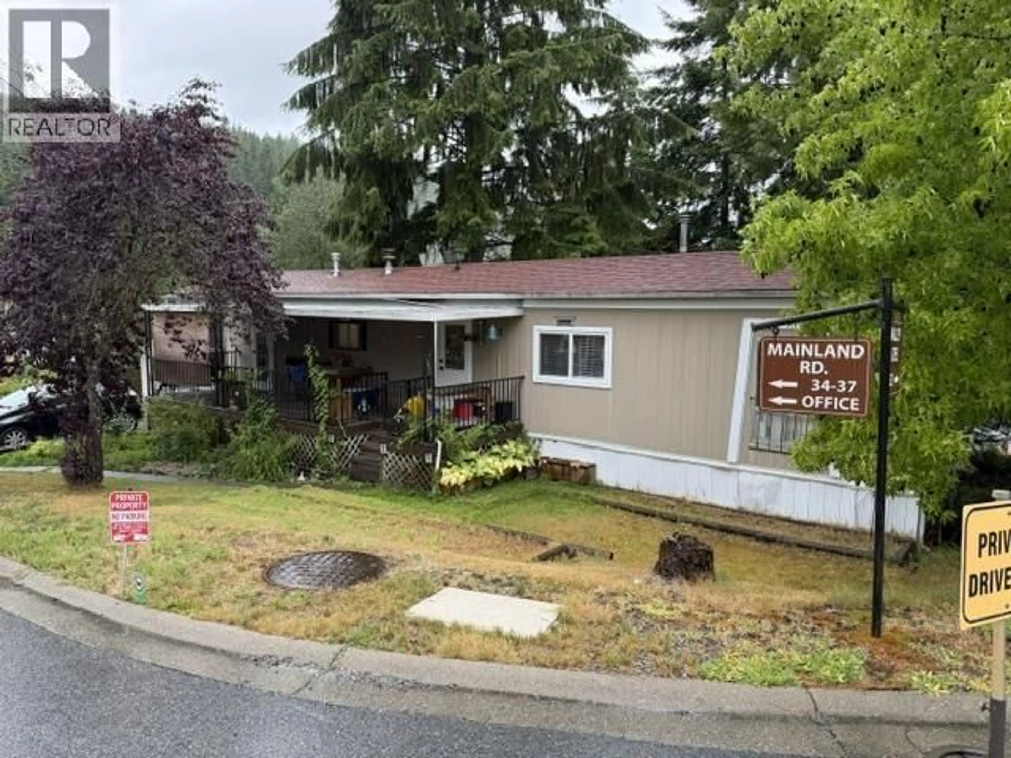 Home with vinyl exterior material, street for 1 - 3295 SUNNYSIDE ROAD, Anmore British Columbia V3H4Z4