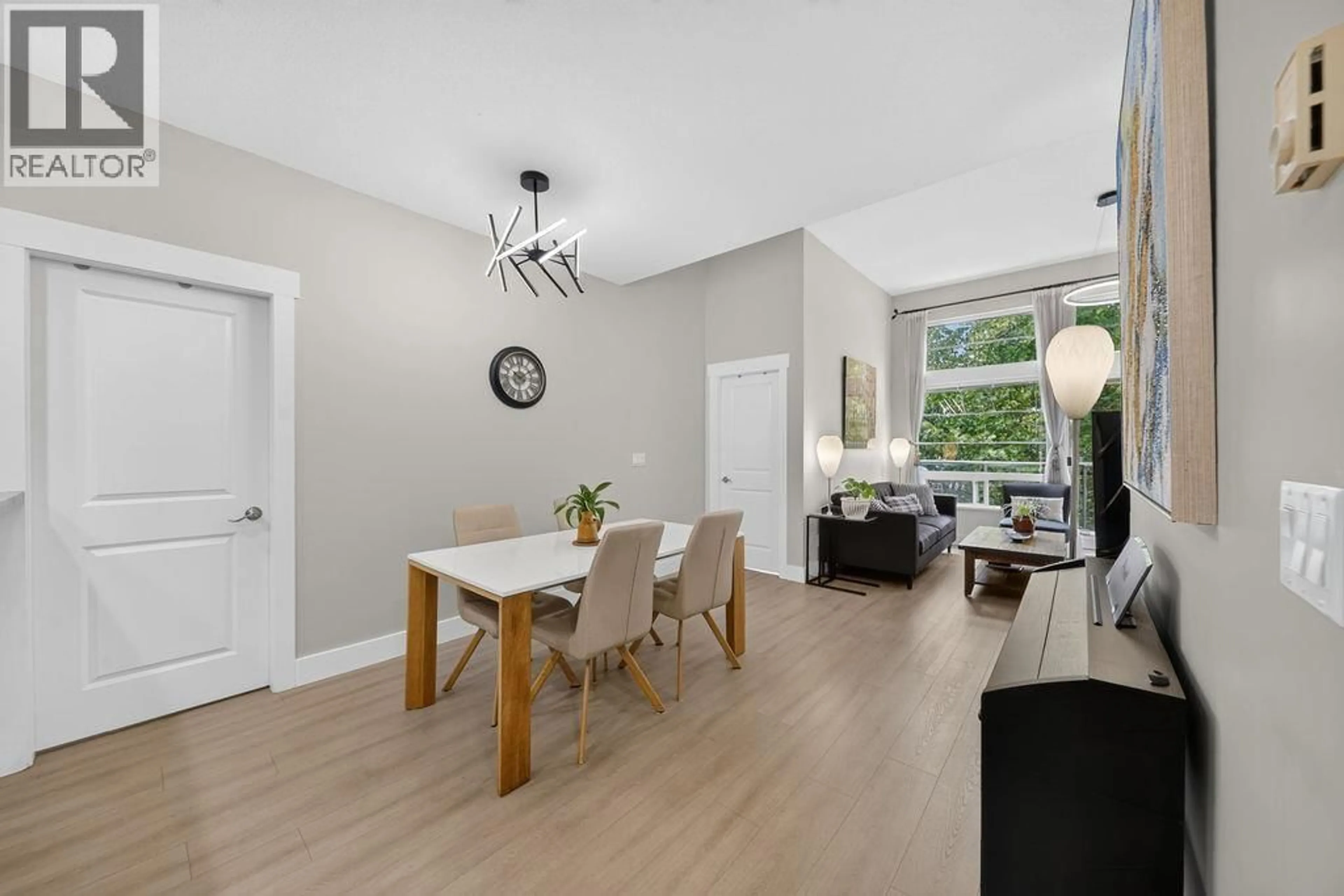 Dining room, wood/laminate floor for 407 - 6328 LARKIN DRIVE, Vancouver British Columbia V6T2K2