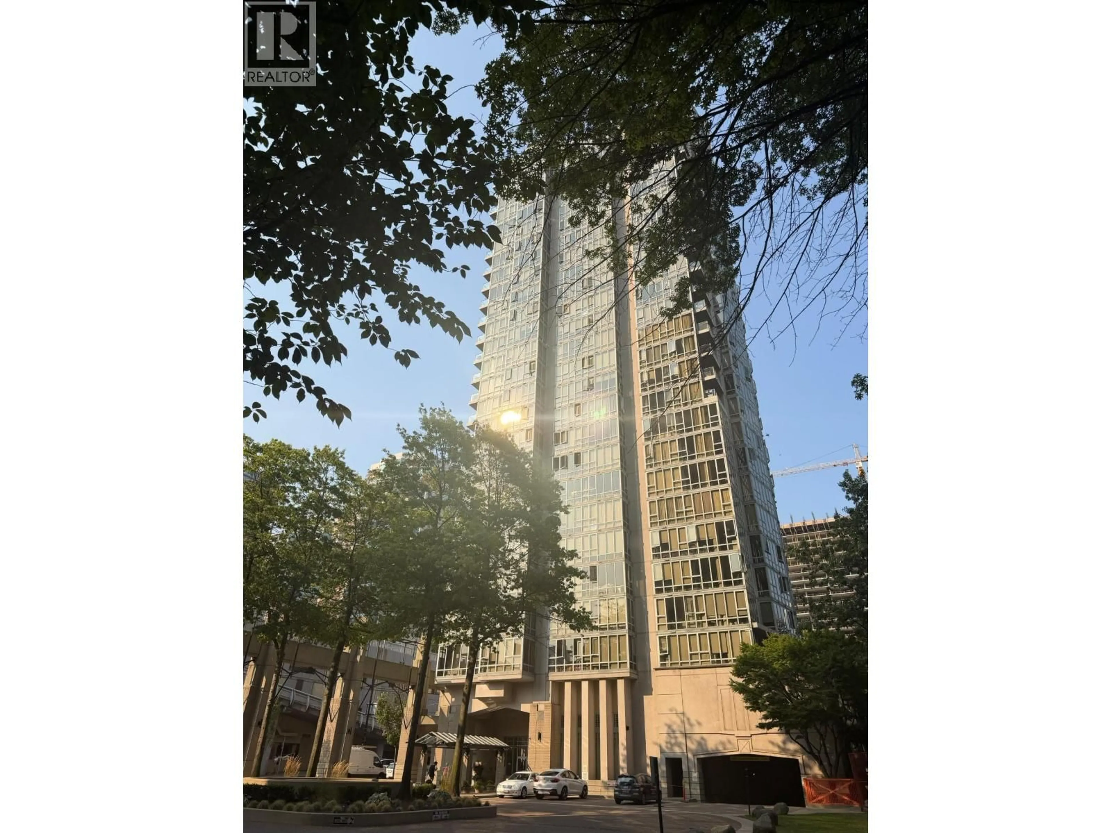 Indoor foyer for 1003 - 930 CAMBIE STREET, Vancouver British Columbia V6B5X6