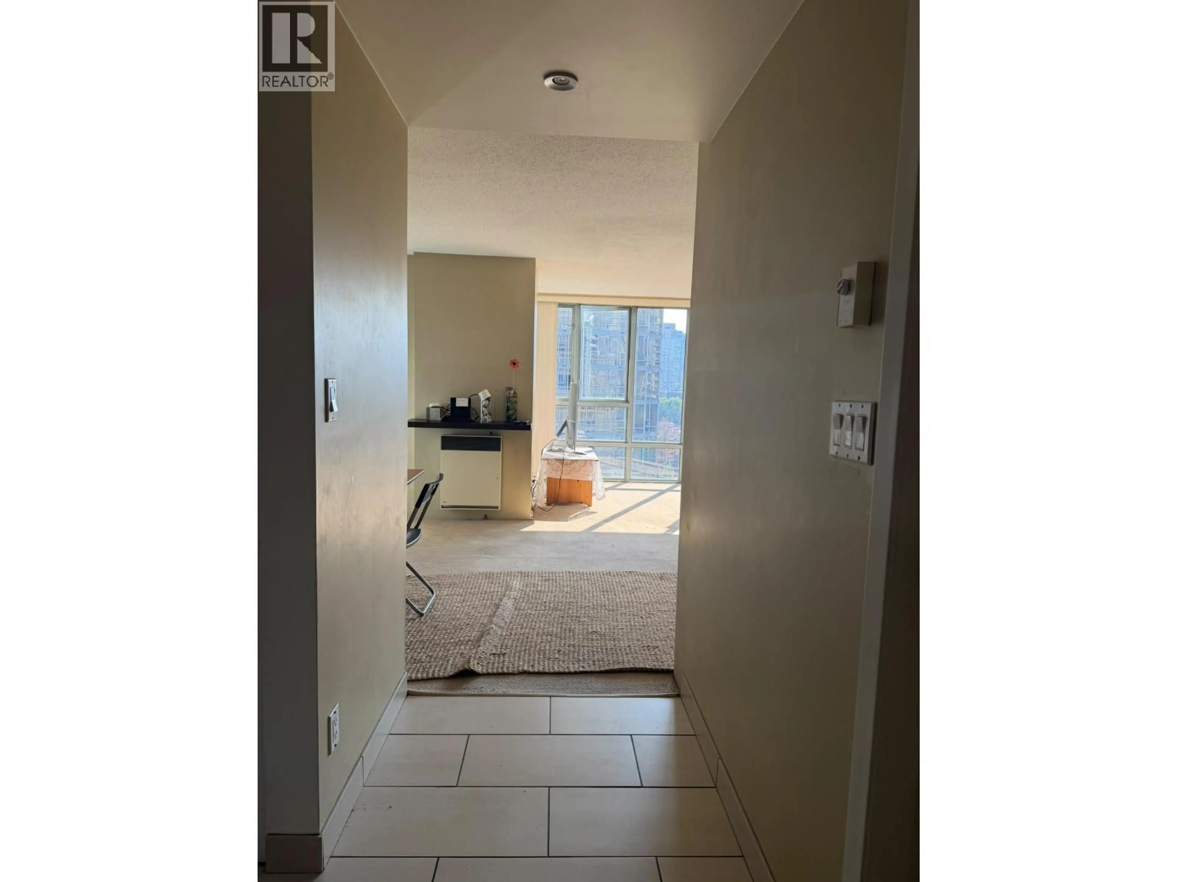 Indoor entryway for 1003 - 930 CAMBIE STREET, Vancouver British Columbia V6B5X6