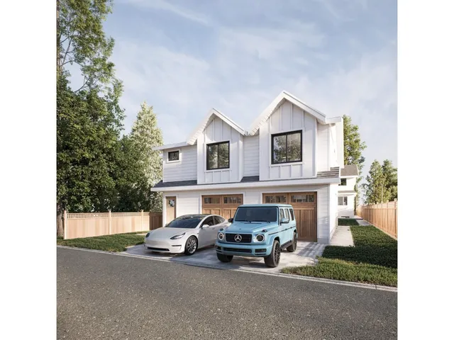 946 160 STREET, Surrey 2