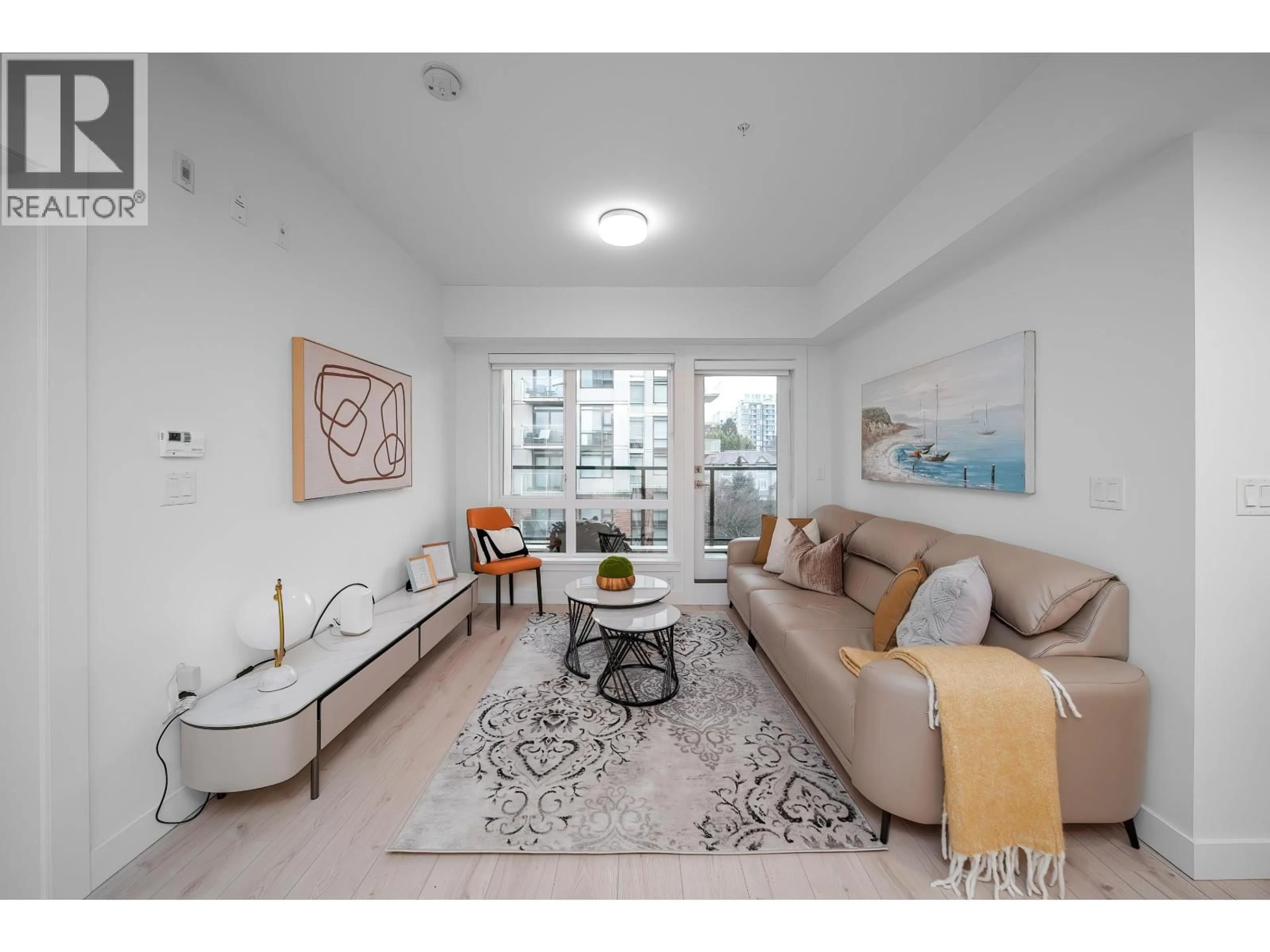 Living room with furniture, unknown for 307 - 8428 PARK ROAD, Richmond British Columbia V6Y0K1