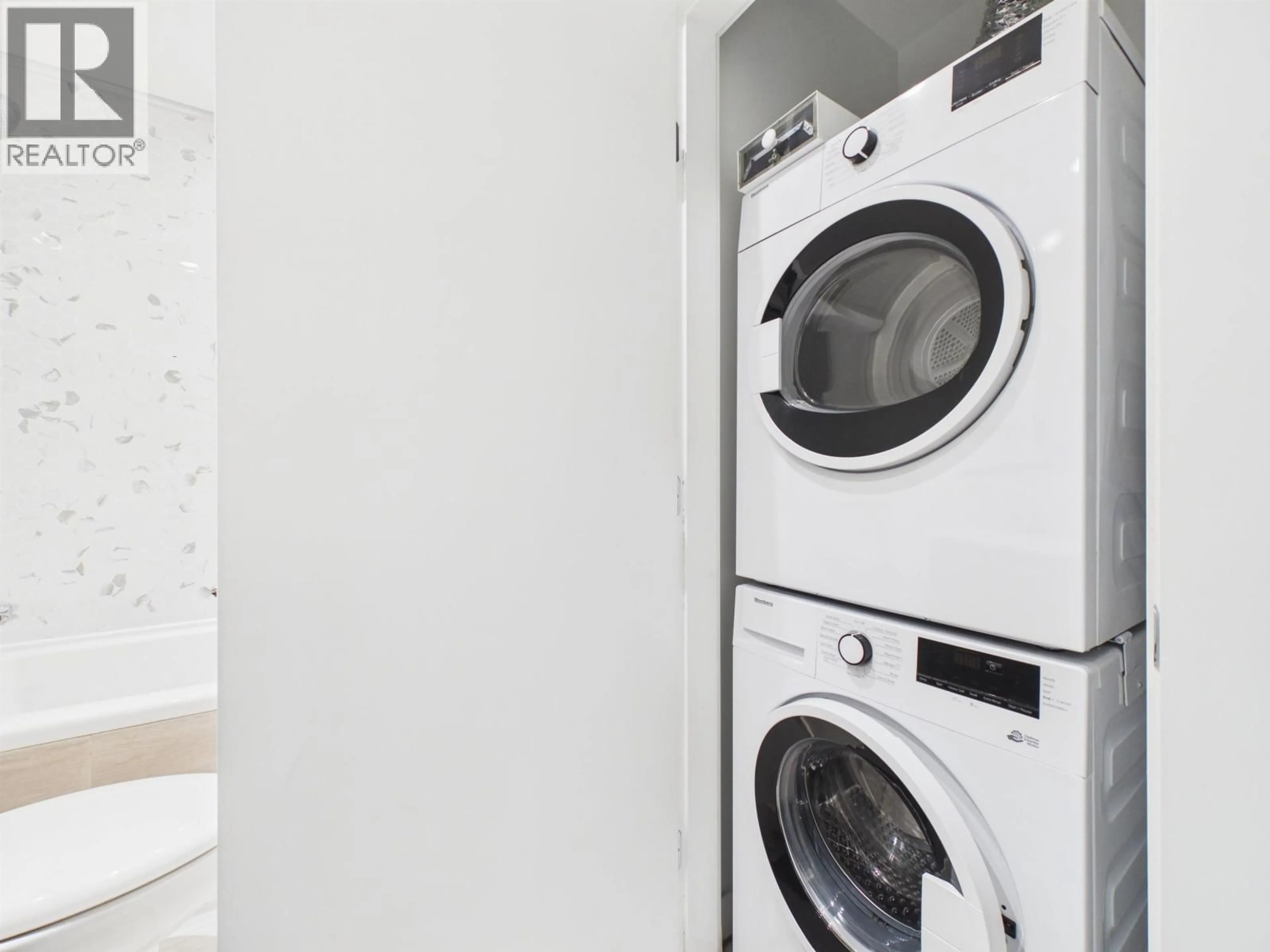 Laundry room for 1806 - 567 CLARKE ROAD, Coquitlam British Columbia V3J0K7