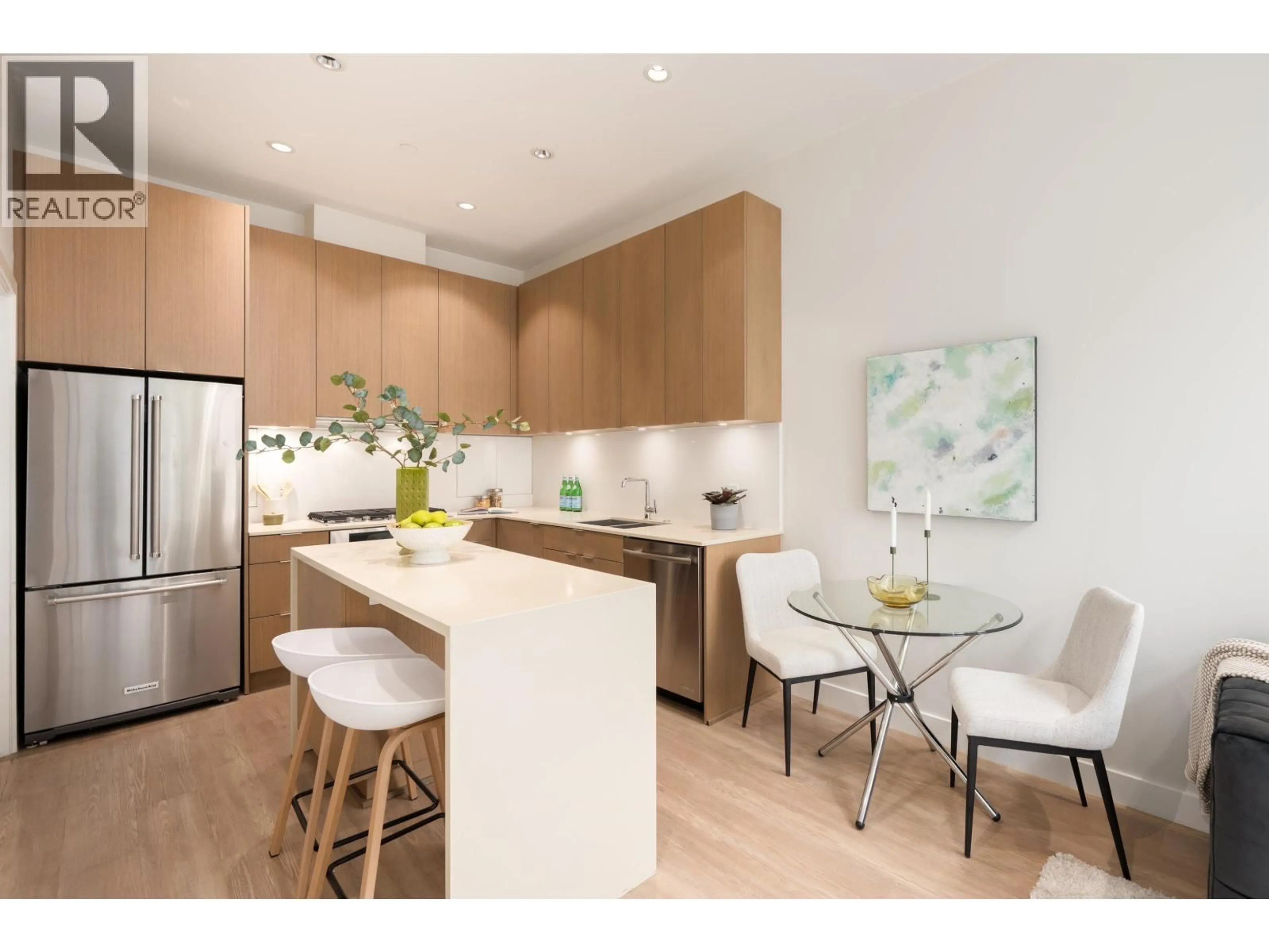 Open concept kitchen, wood/laminate floor for 149 1ST AVENUE, Vancouver British Columbia V6A0E8
