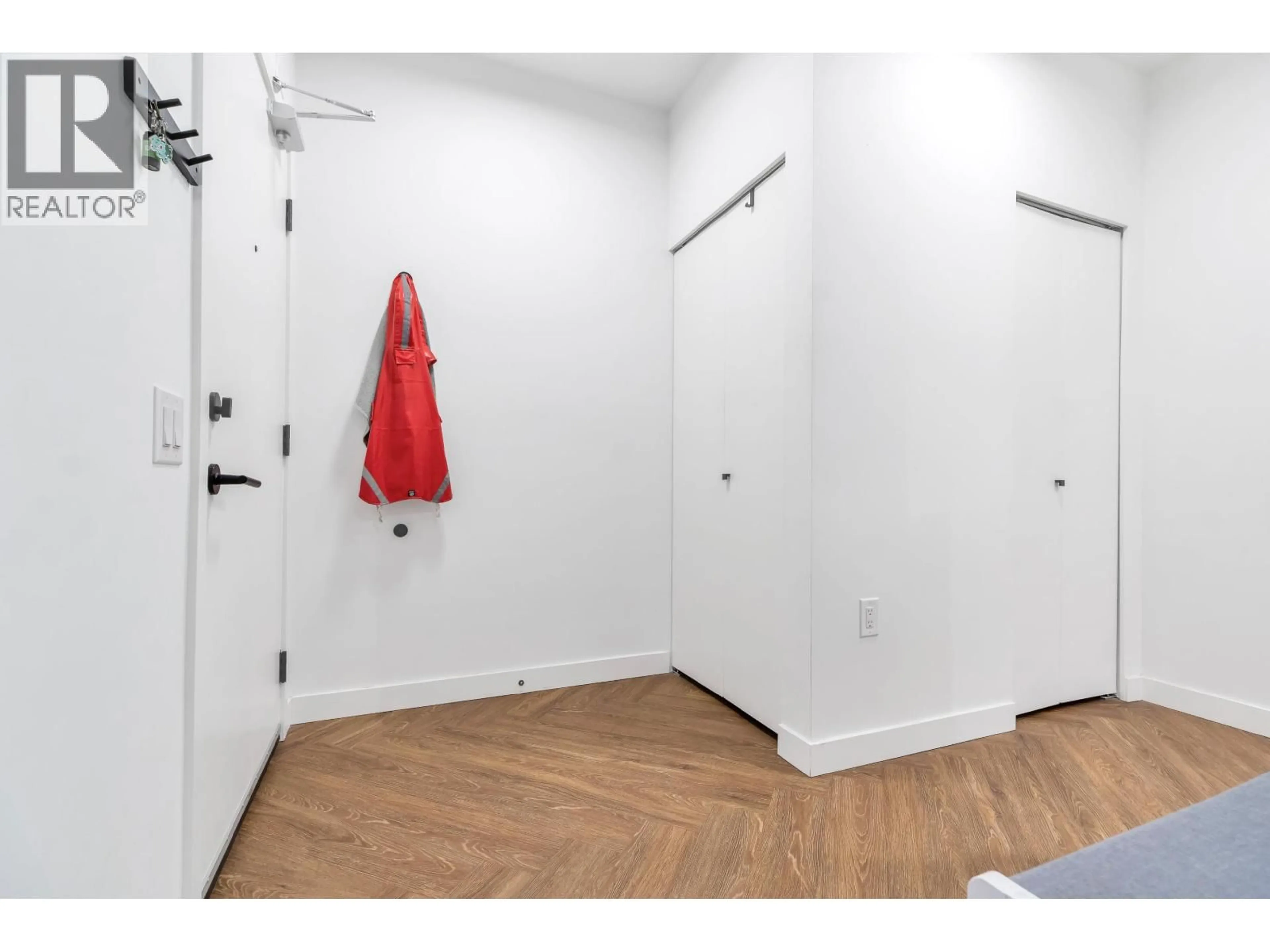 Storage room or clothes room or walk-in closet for 419 - 3229 ST. JOHNS STREET, Port Moody British Columbia V3H0M4