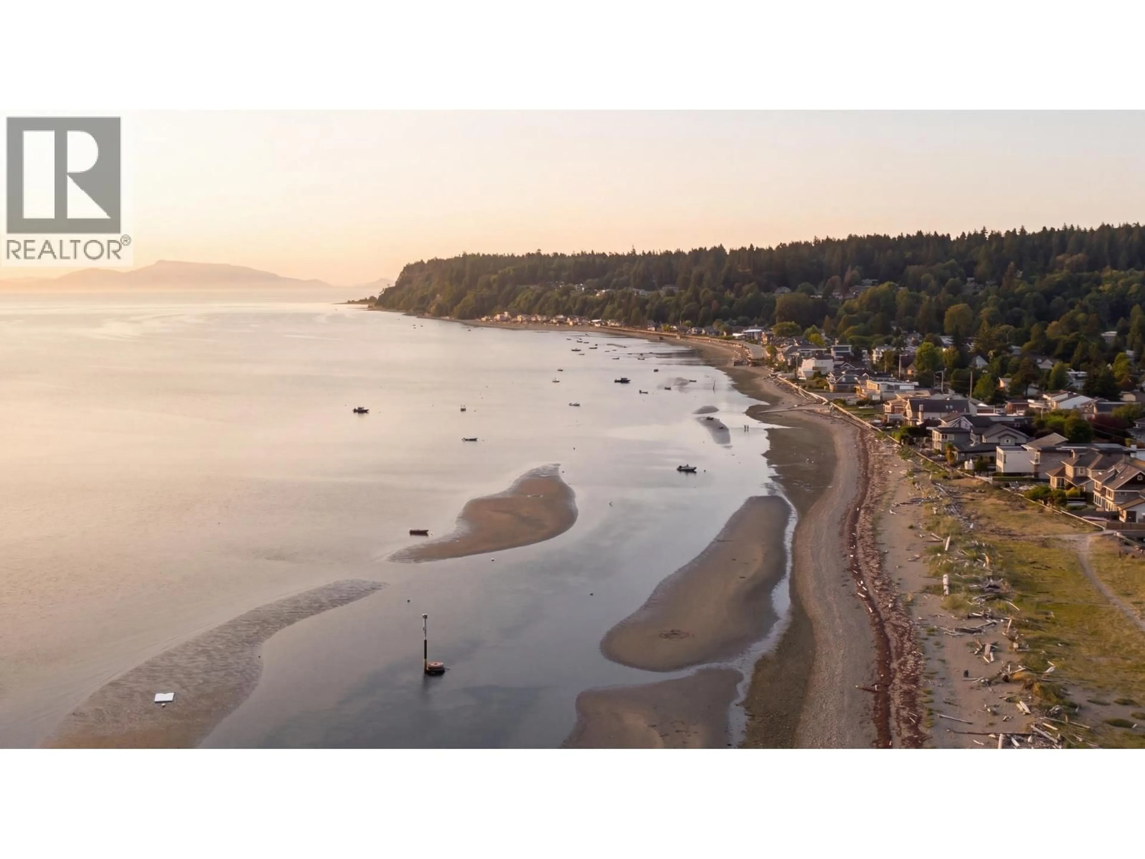 Blurry image for 327 - 6505 3 AVENUE, Tsawwassen British Columbia V4L2N1