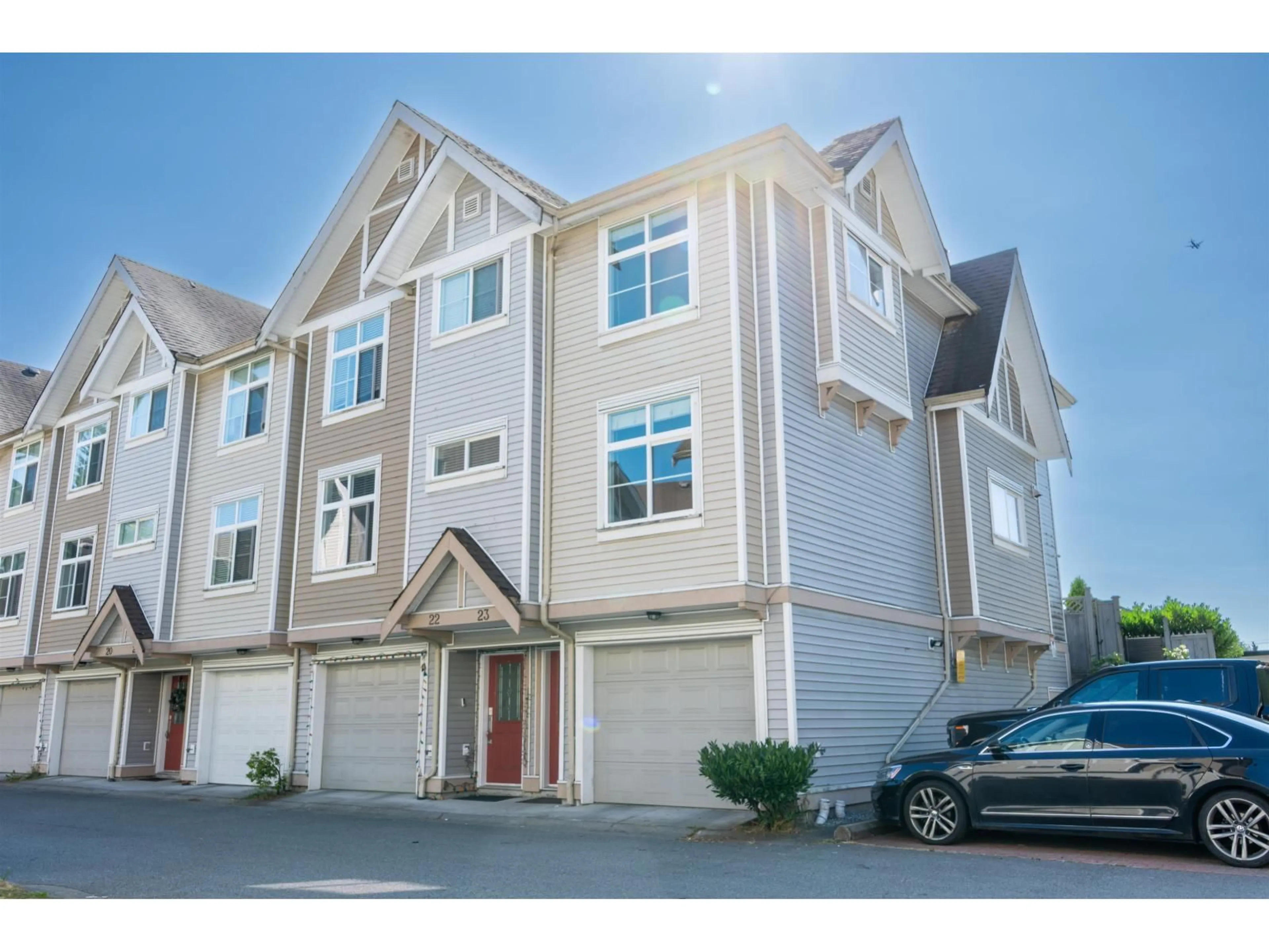 Home with vinyl exterior material, street for 23 - 9405 121 STREET, Surrey British Columbia V3V0A9