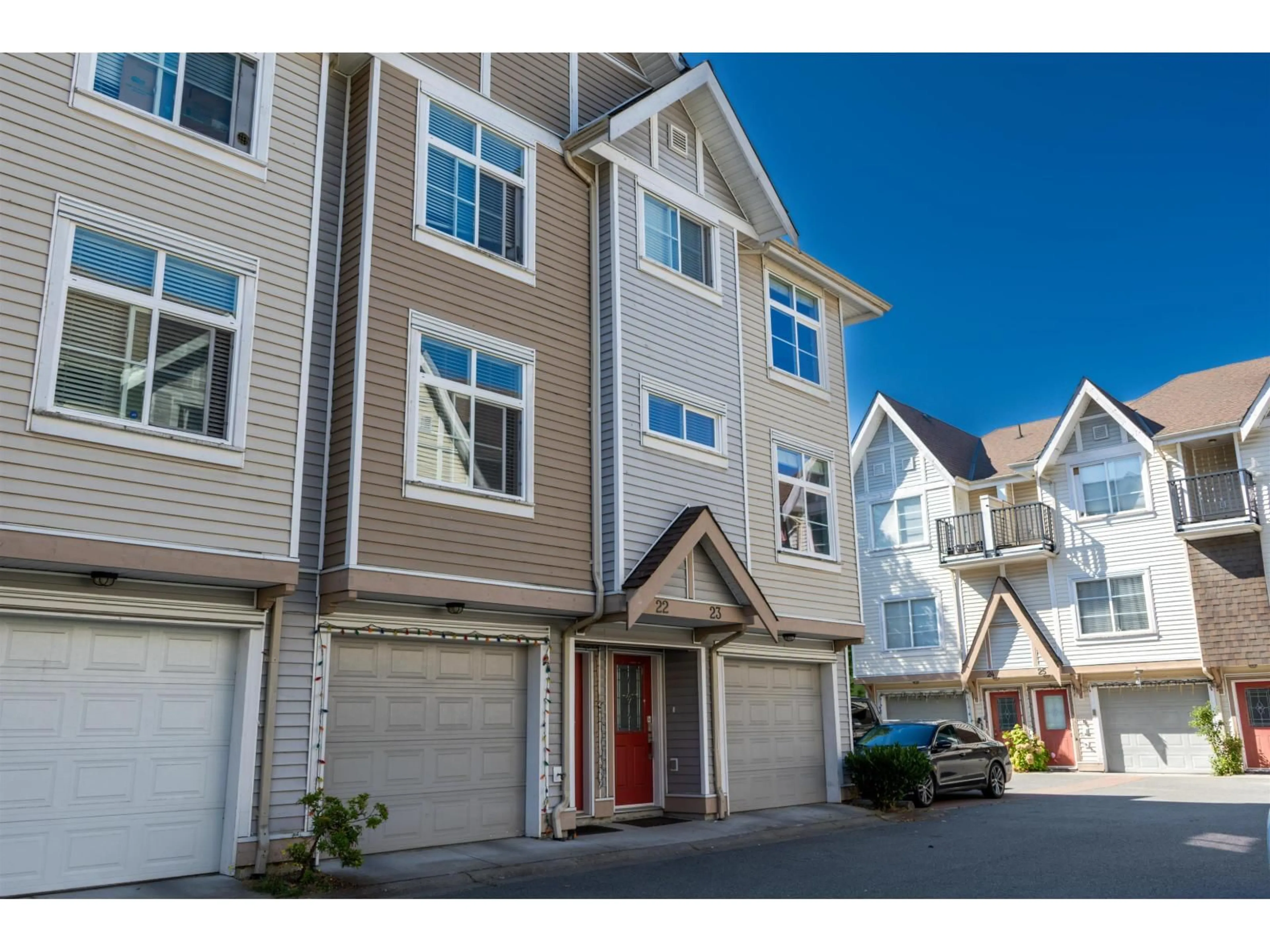 Unknown for 23 - 9405 121 STREET, Surrey British Columbia V3V0A9
