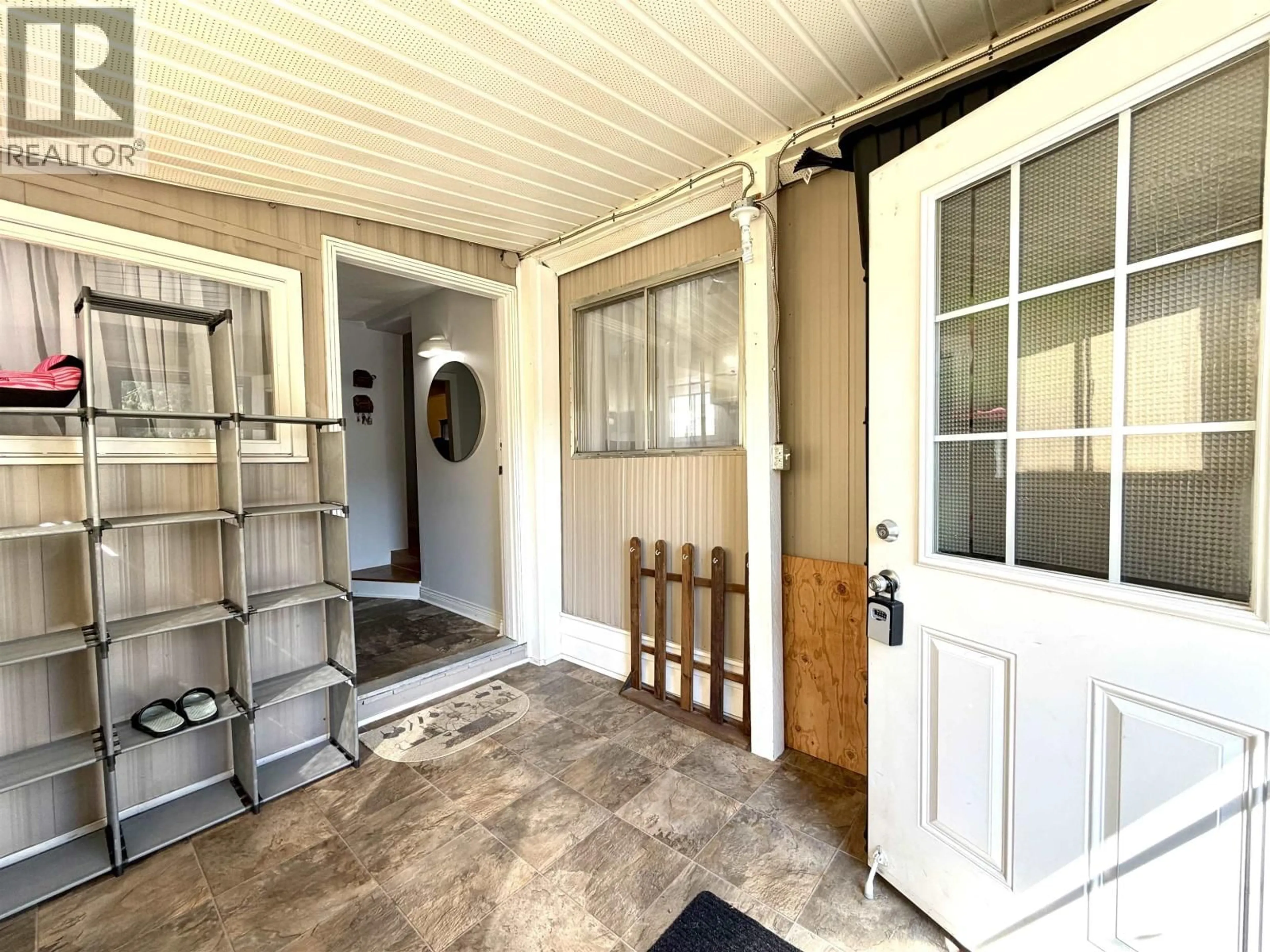 Indoor entryway for 1 - 3889 MULLER AVENUE, Terrace British Columbia V8G4L2