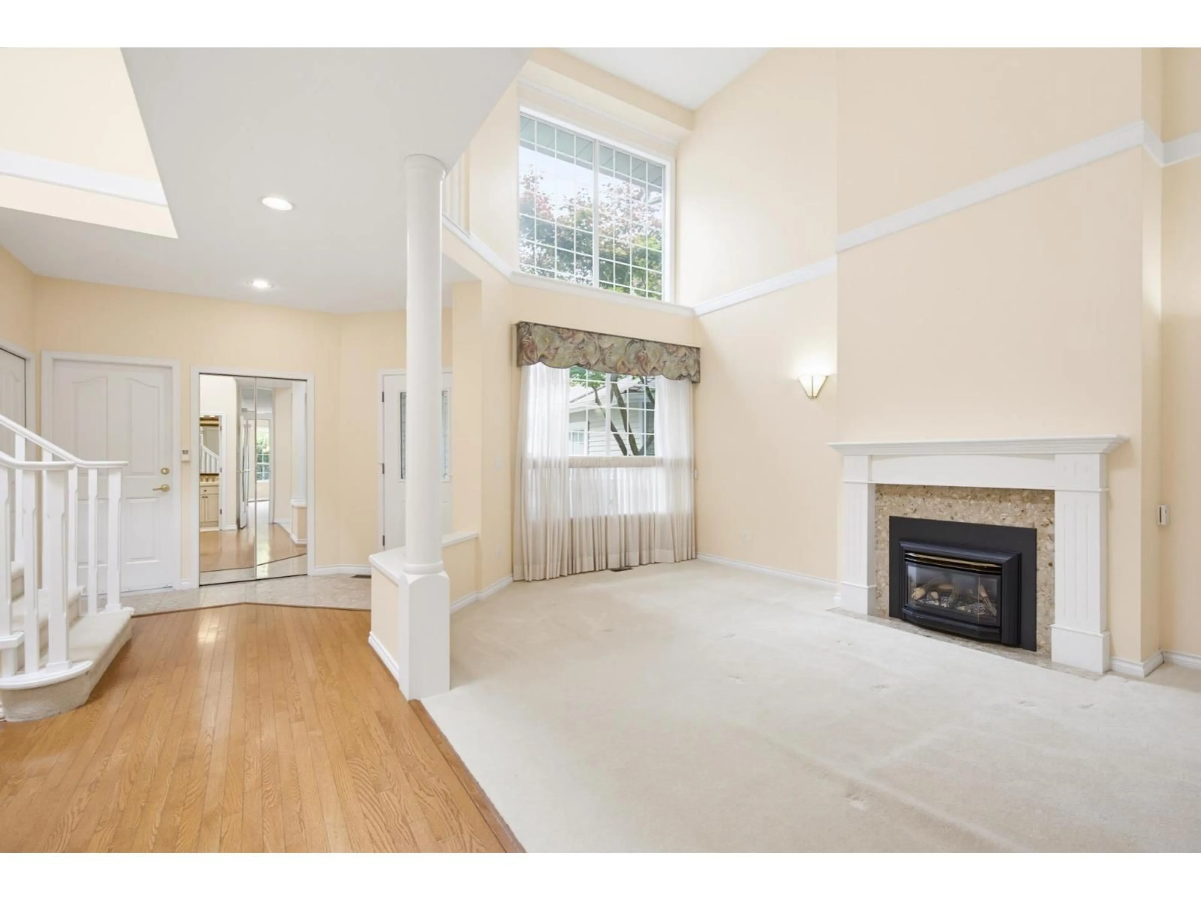 Unknown for 13 - 2688 150 STREET, Surrey British Columbia V4P1P1