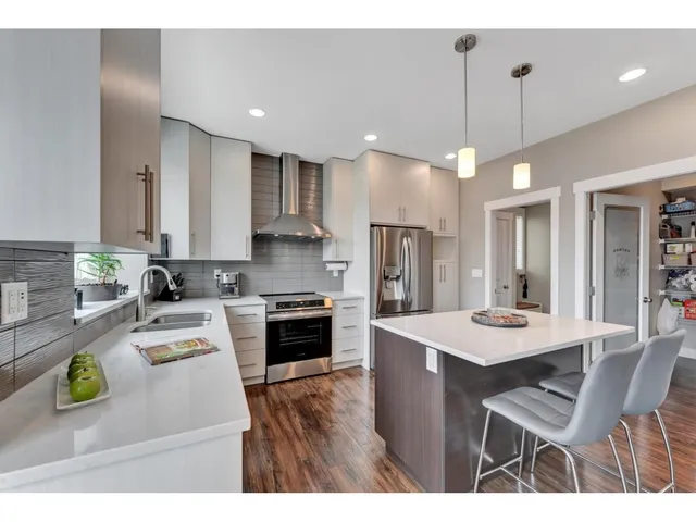 6185 REXFORD DRIVE, Chilliwack 3
