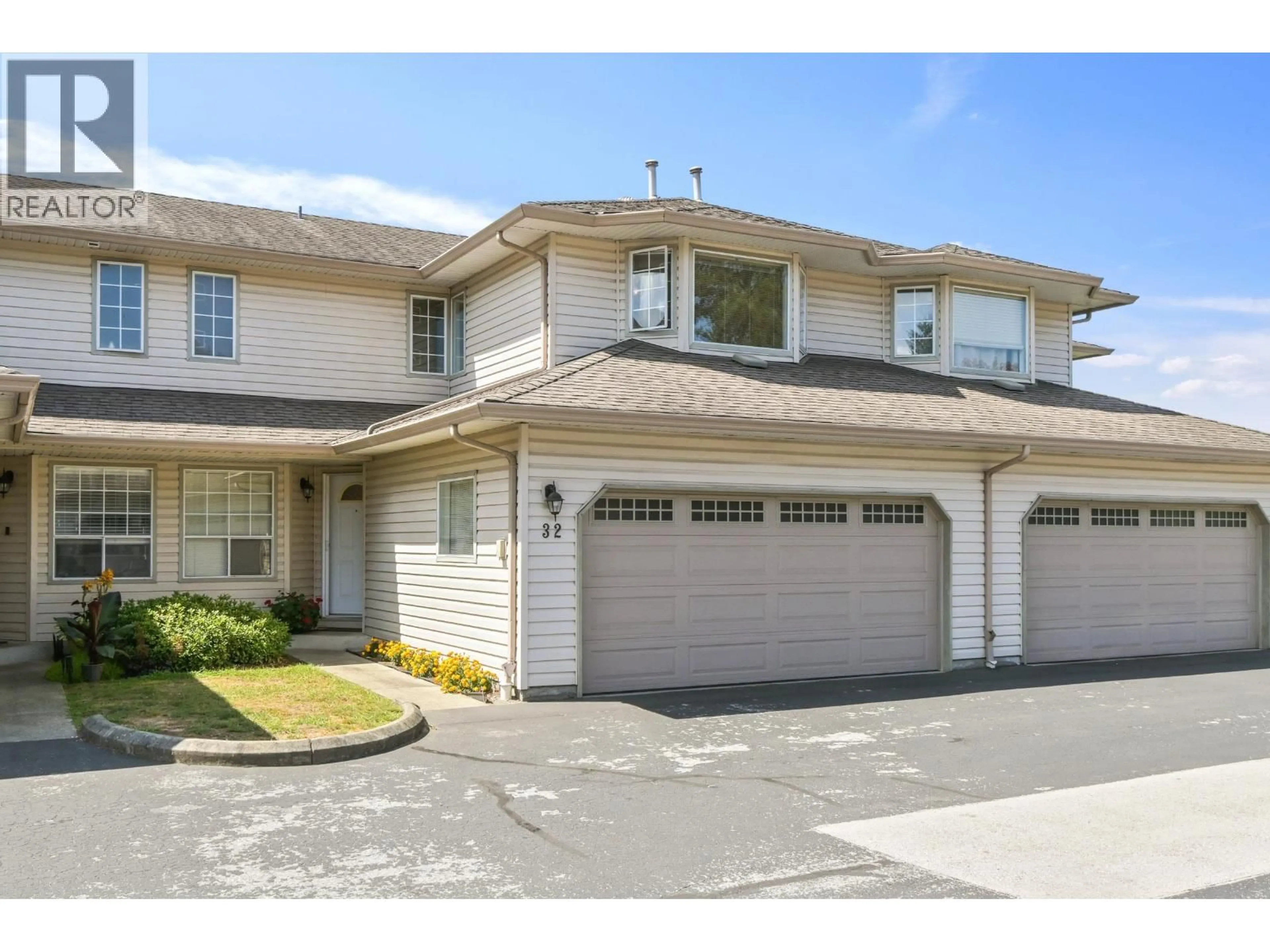 Unknown for 32 - 12268 189A STREET, Pitt Meadows British Columbia V3Y2M7
