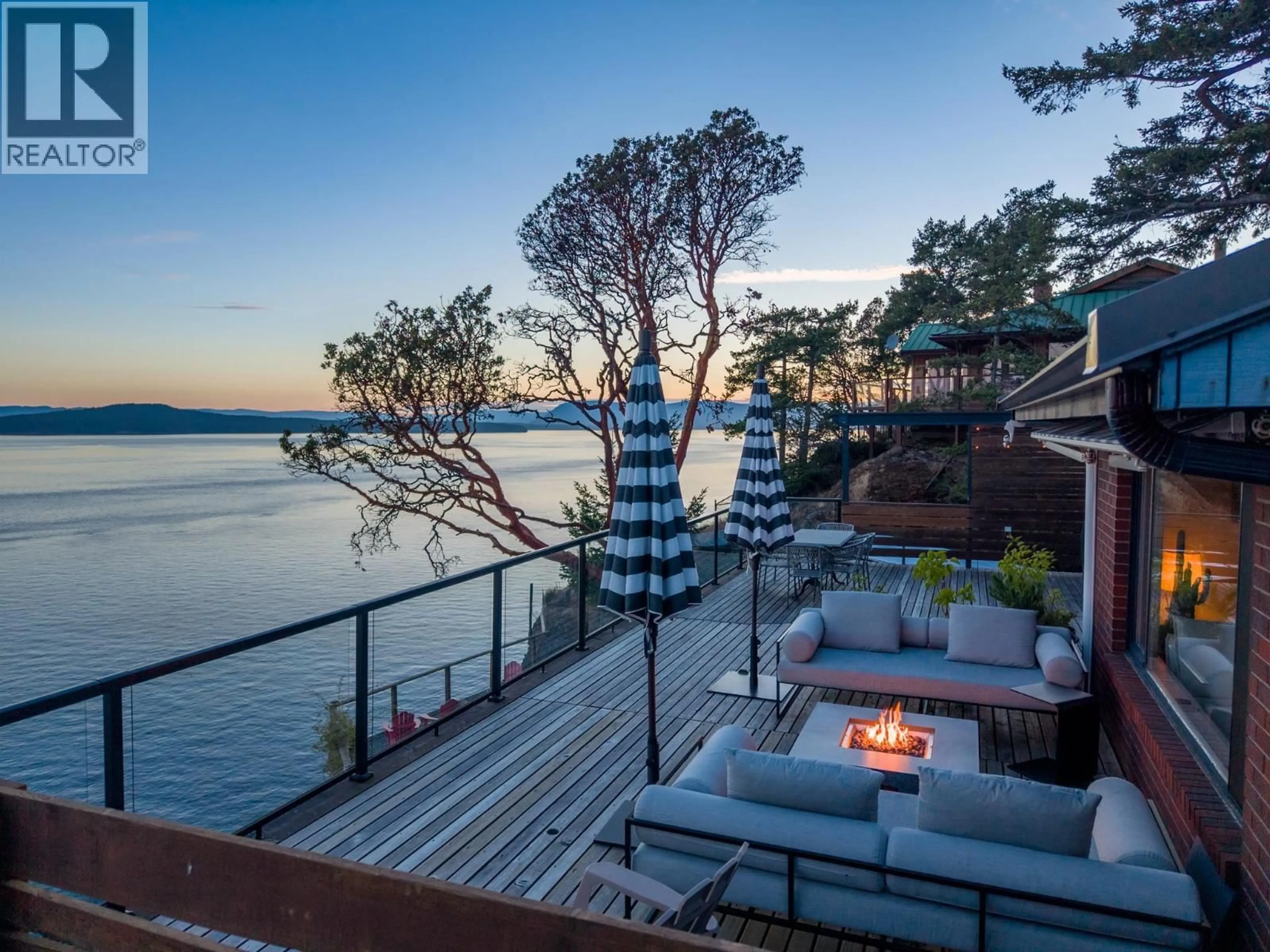Patio, water/lake/river/ocean view for 7918 SWANSON VIEW DRIVE, Pender Island British Columbia V0N2M2